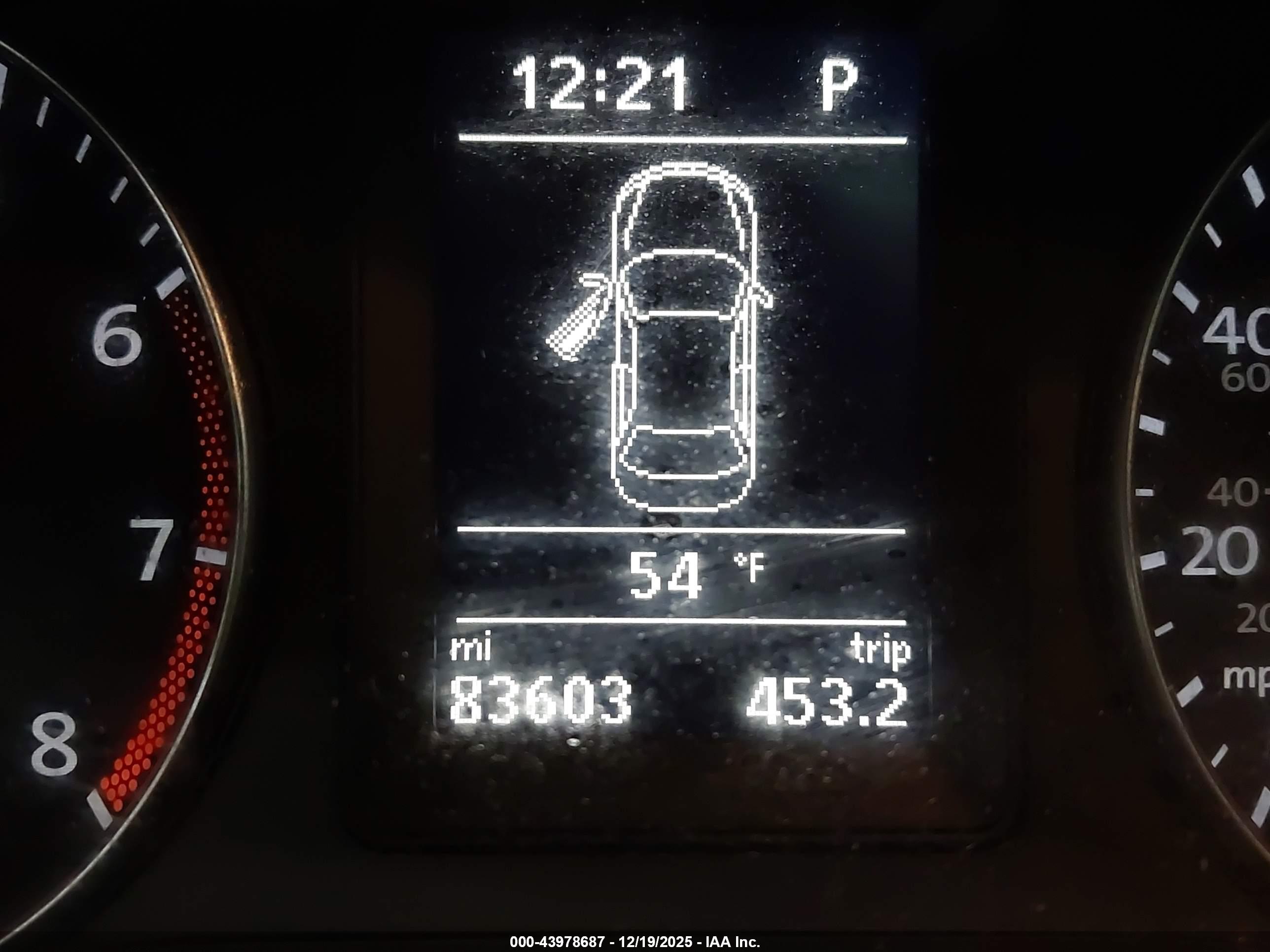 VOLKSWAGEN EOS image 7