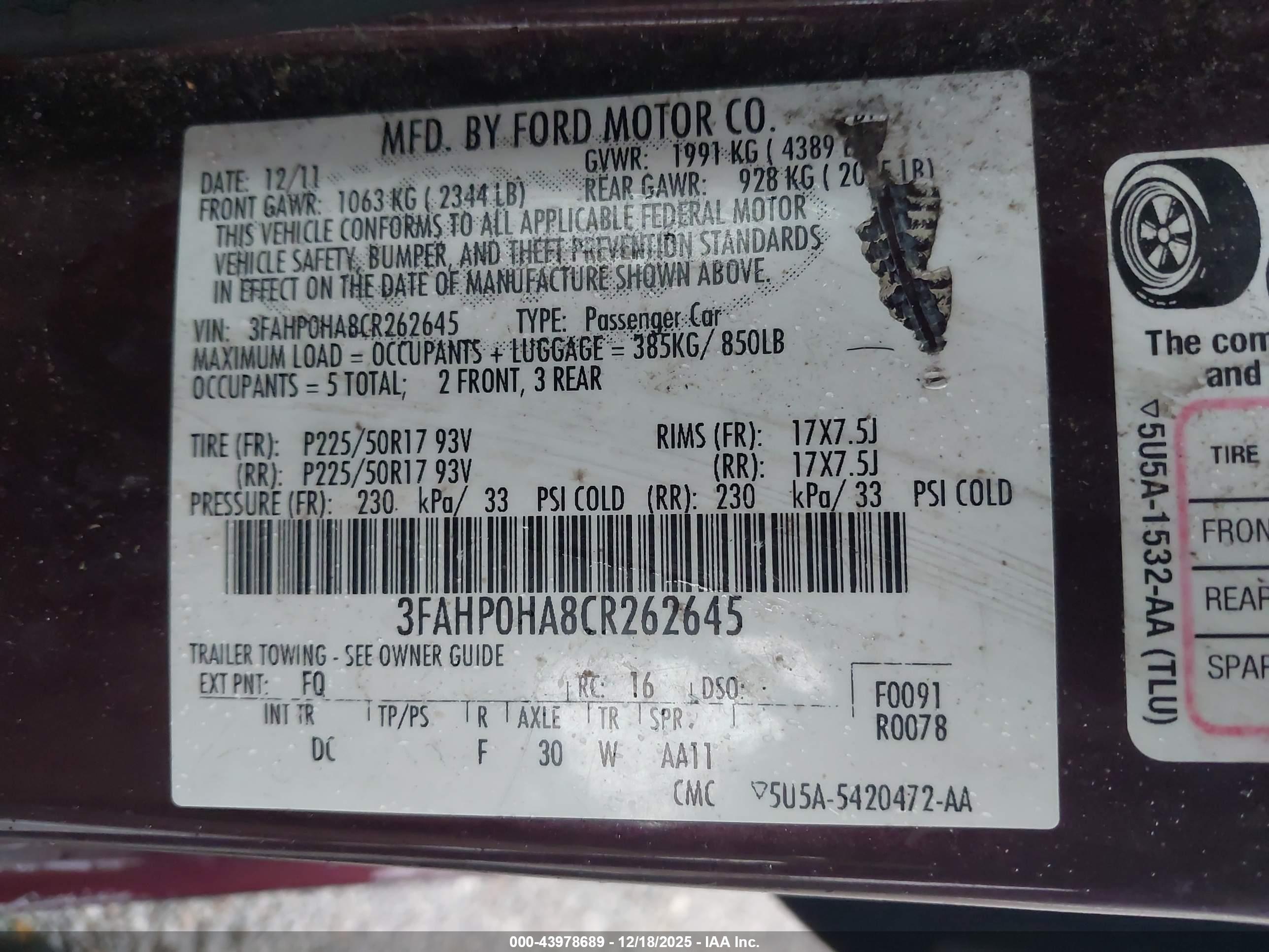 FORD FUSION image 9