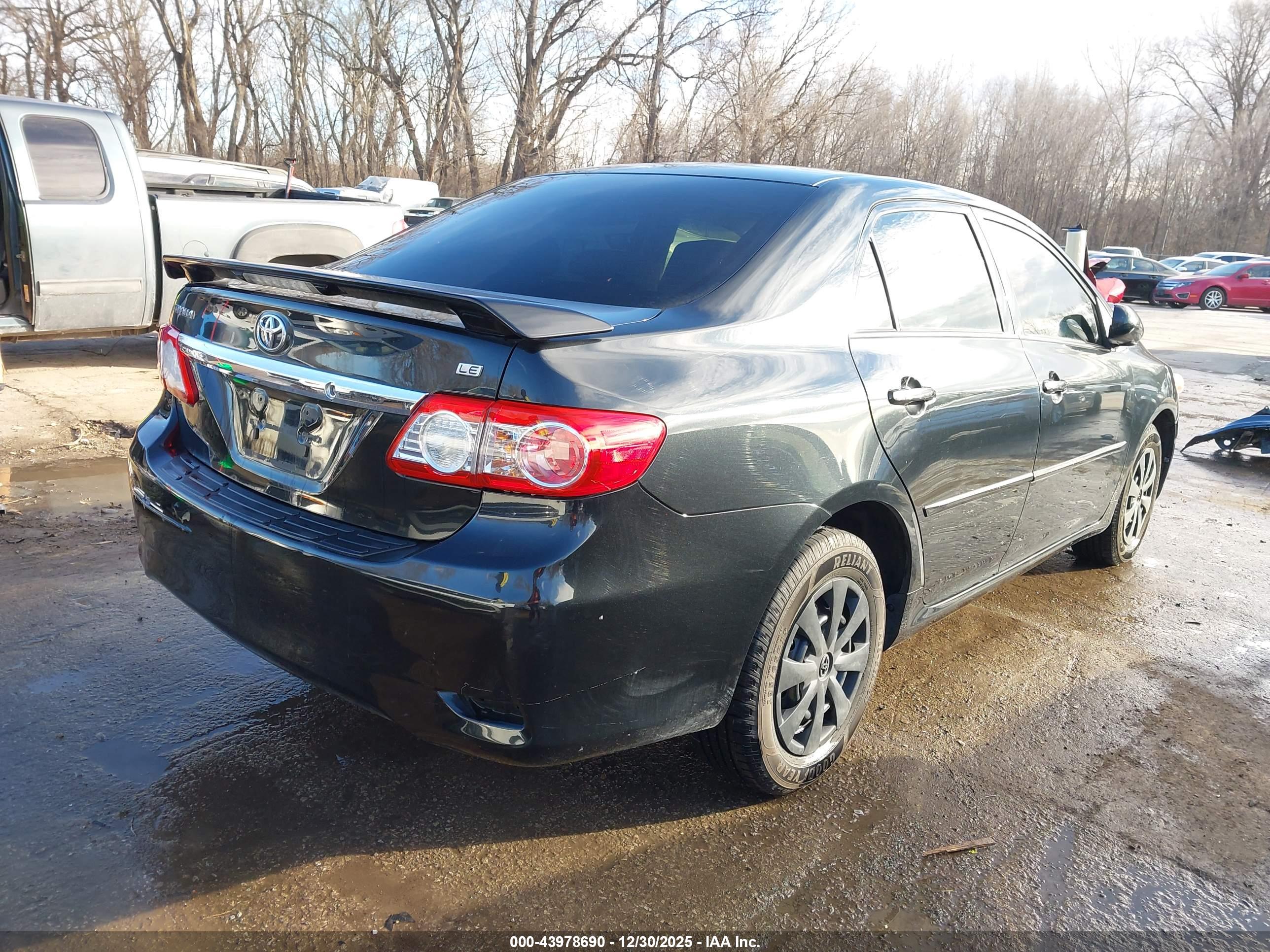TOYOTA COROLLA image 4