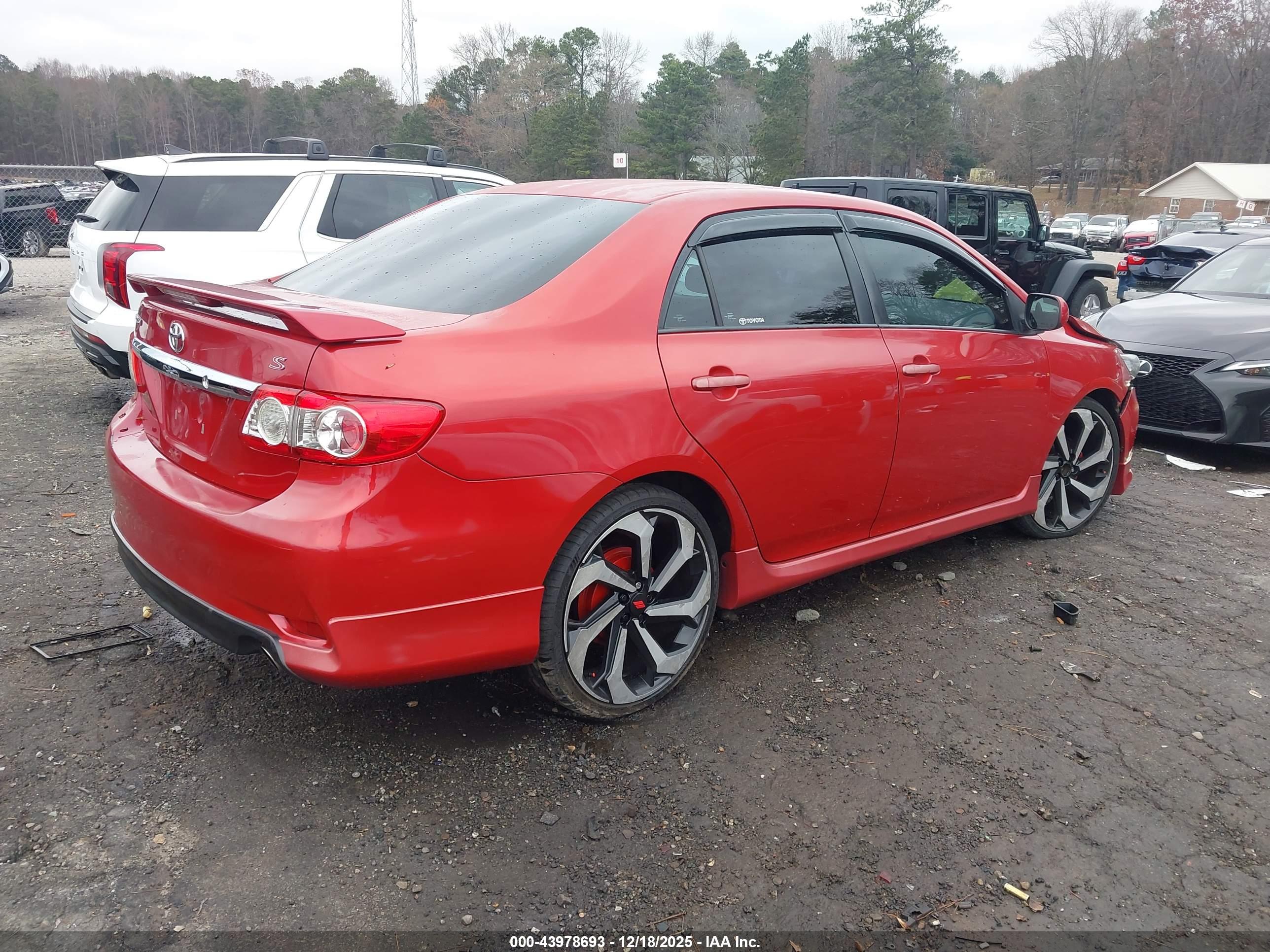 TOYOTA COROLLA image 4