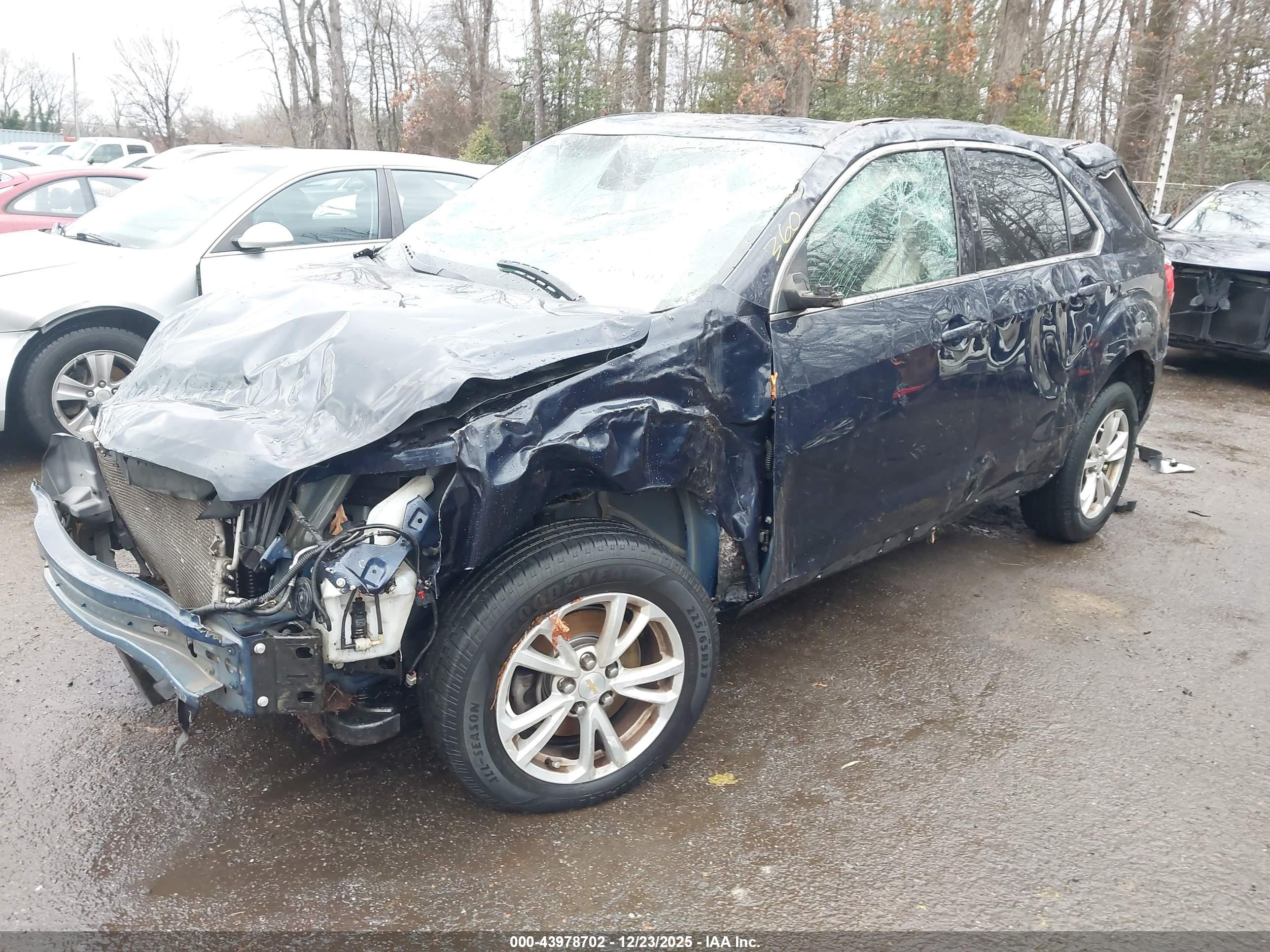CHEVROLET EQUINOX image 2