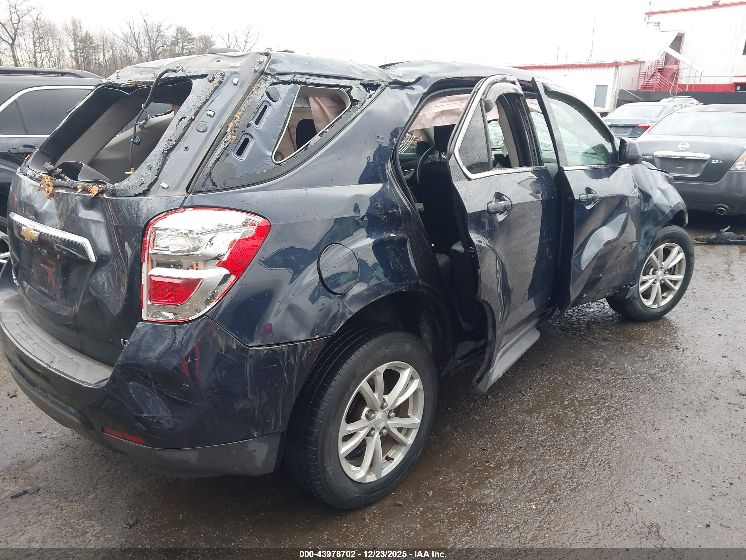 CHEVROLET EQUINOX image 4