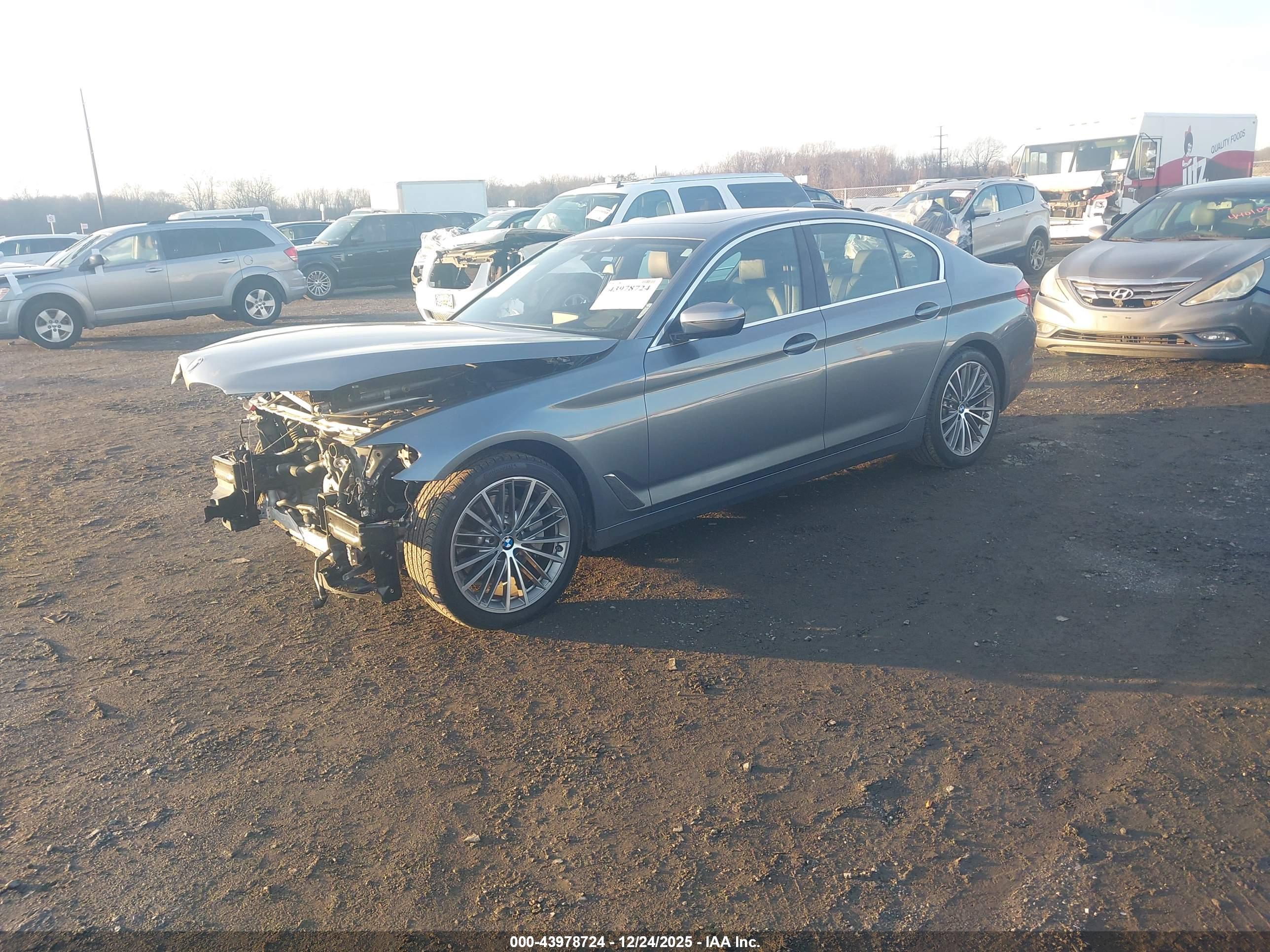 BMW 540I image 2
