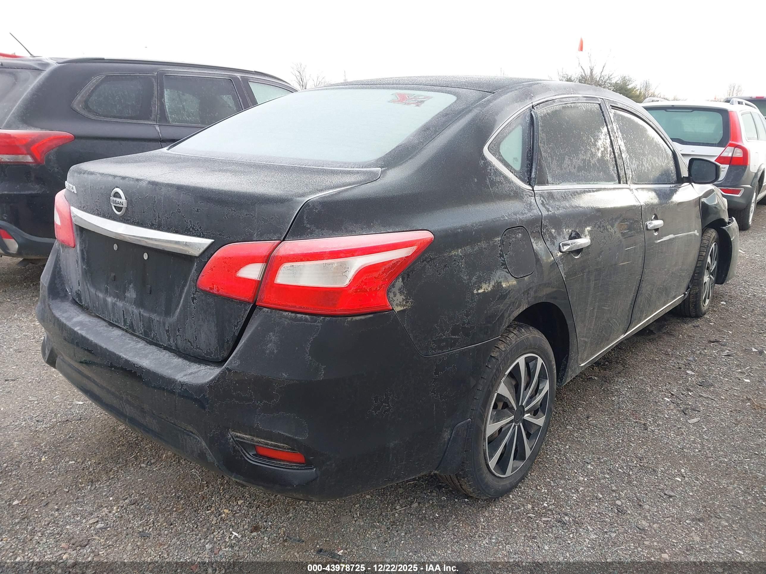NISSAN SENTRA image 4