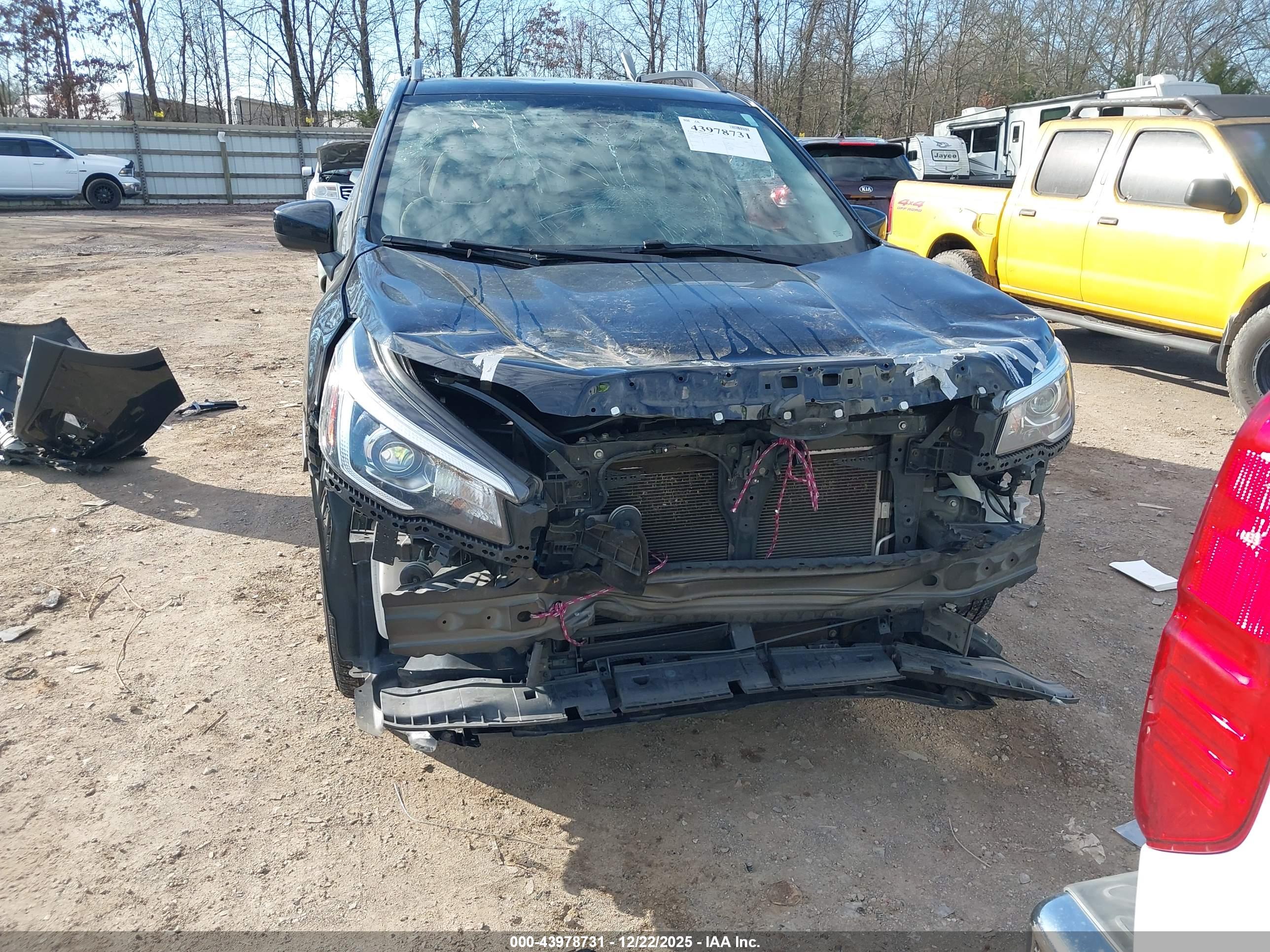 SUBARU FORESTER image 6