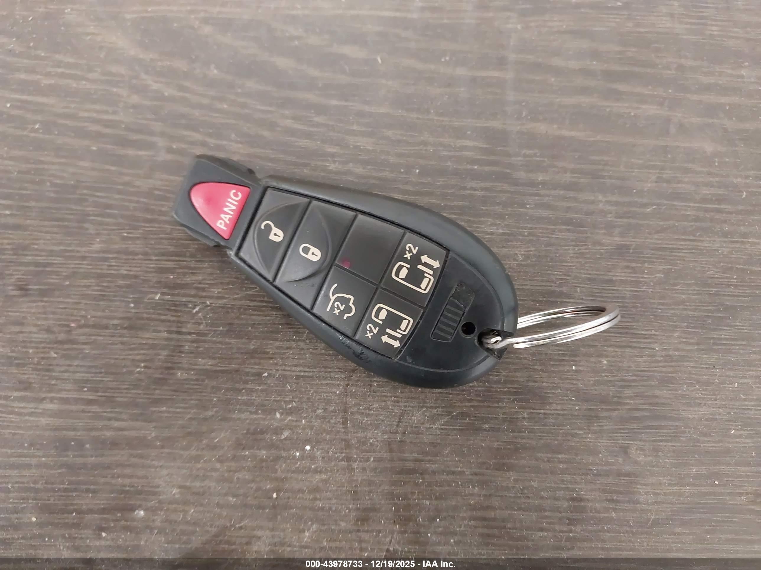 DODGE GRAND image 11