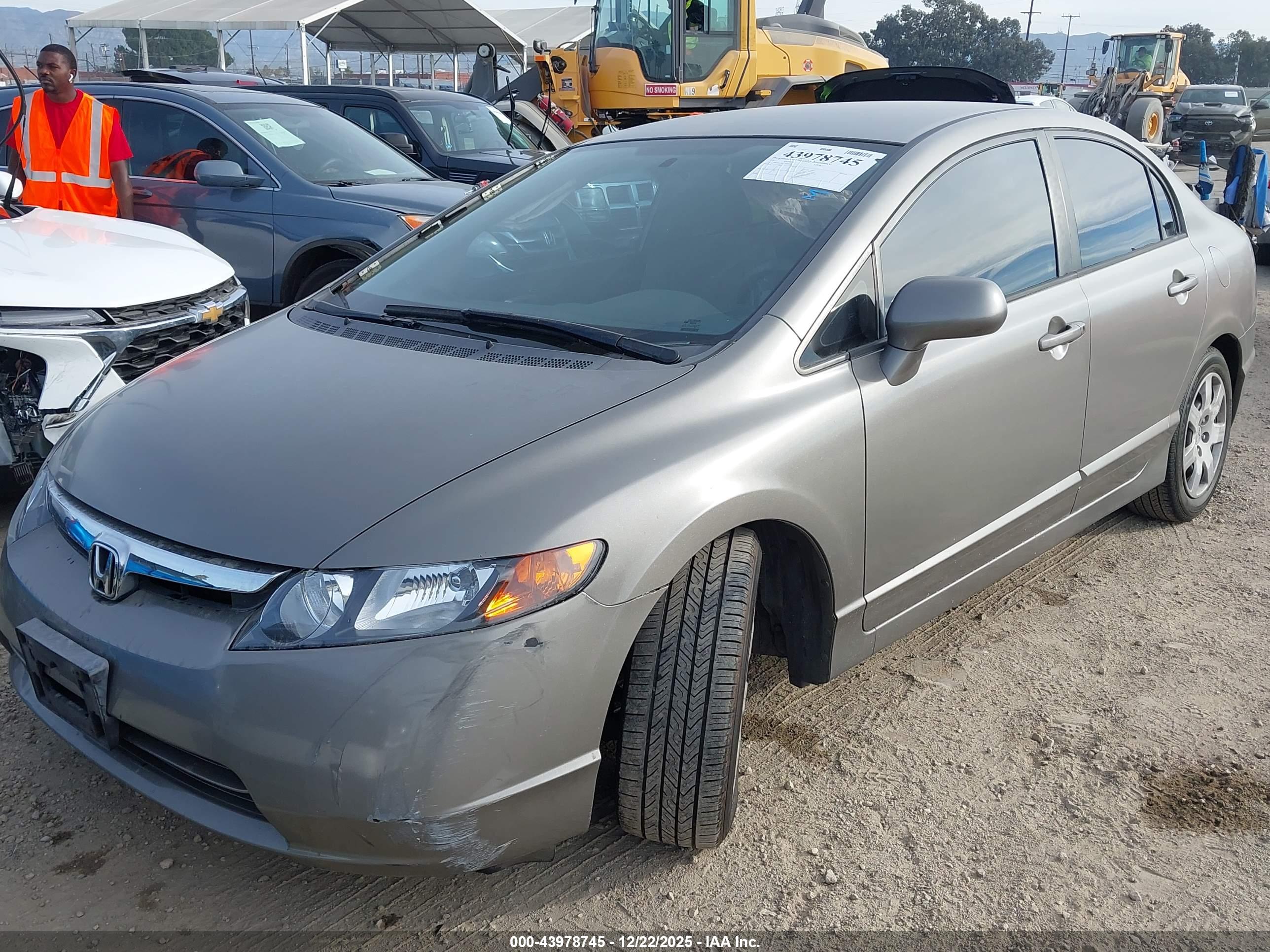 HONDA CIVIC image 2
