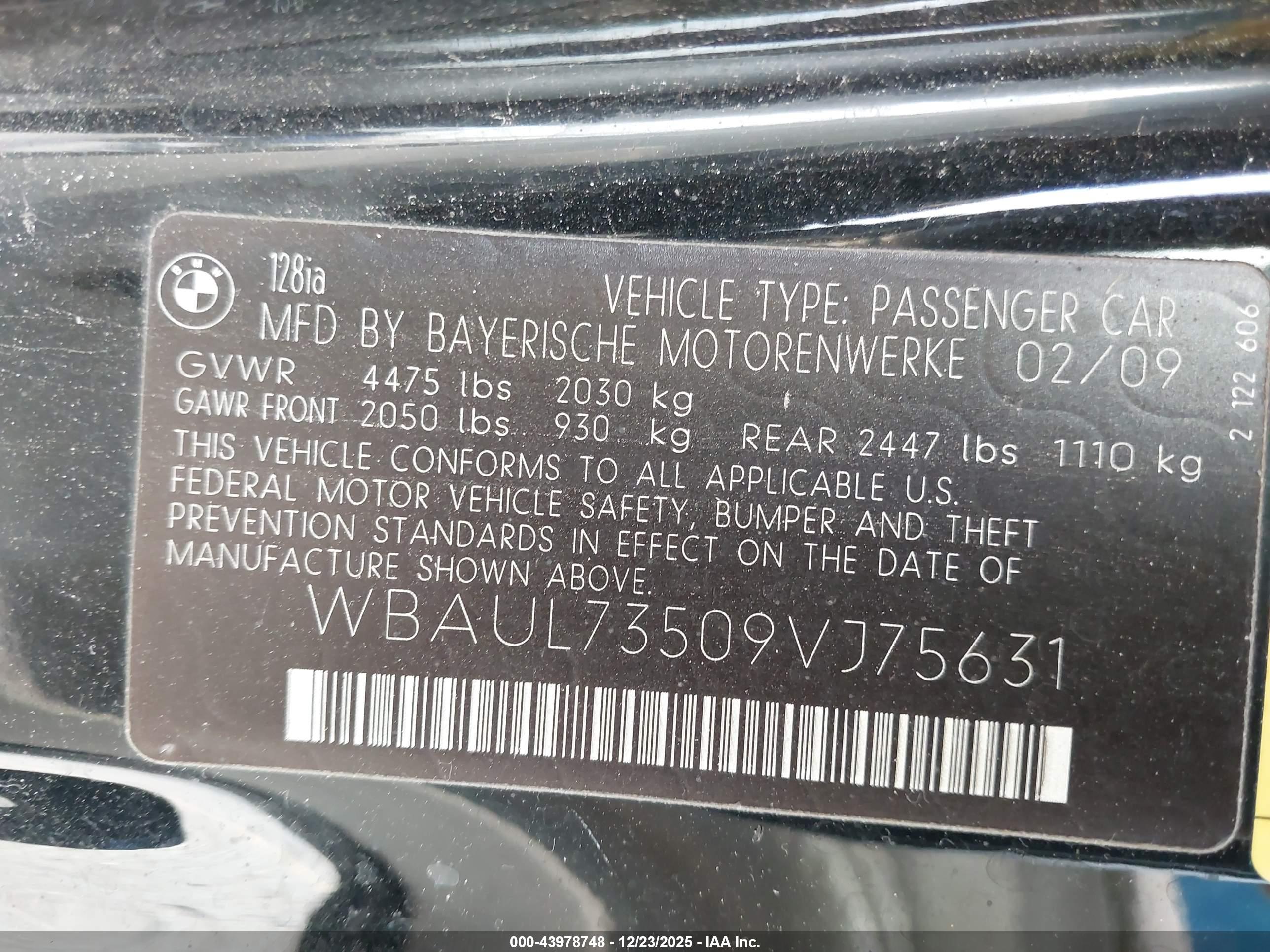 BMW 128I image 9