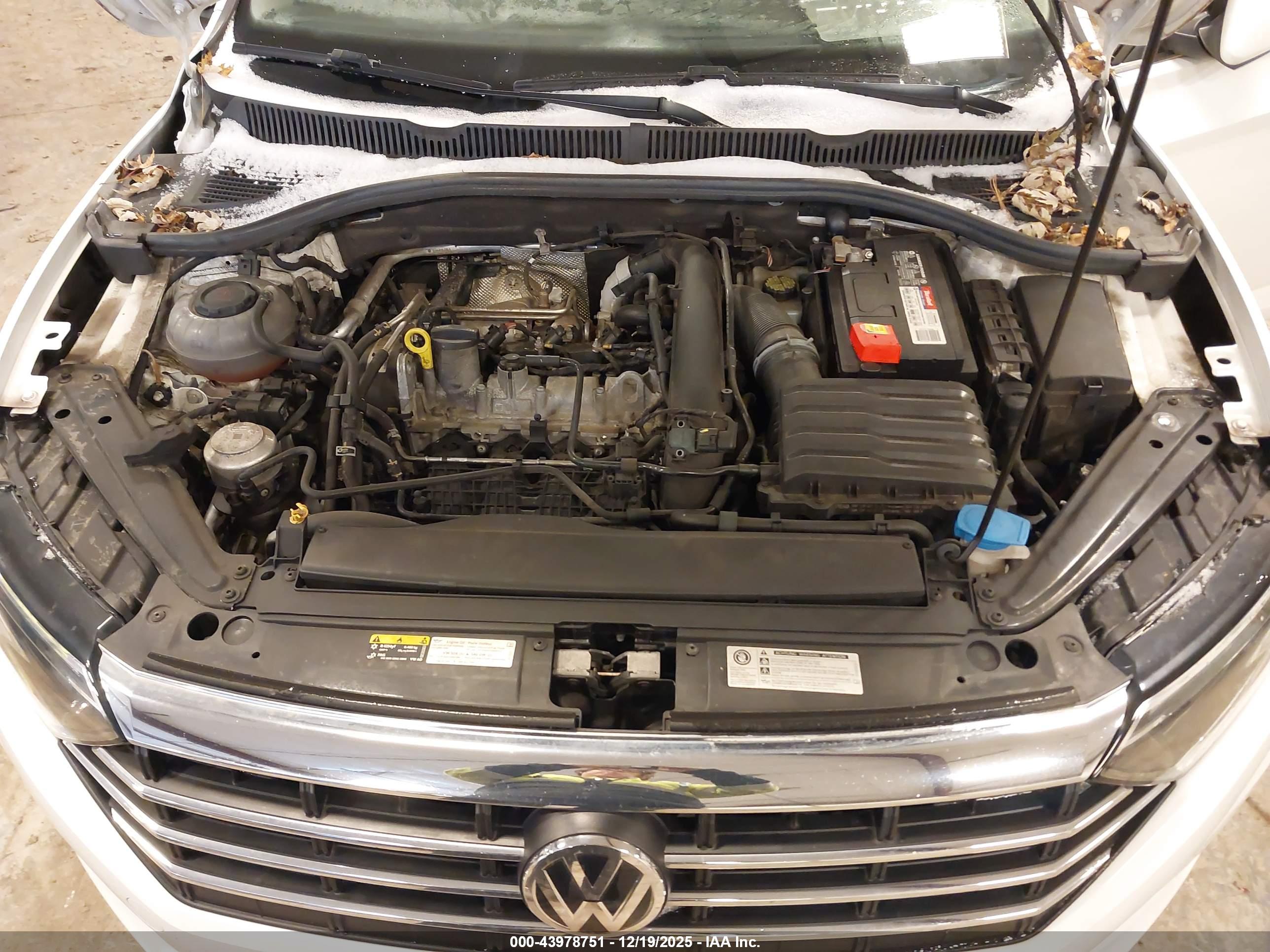 VOLKSWAGEN JETTA image 10