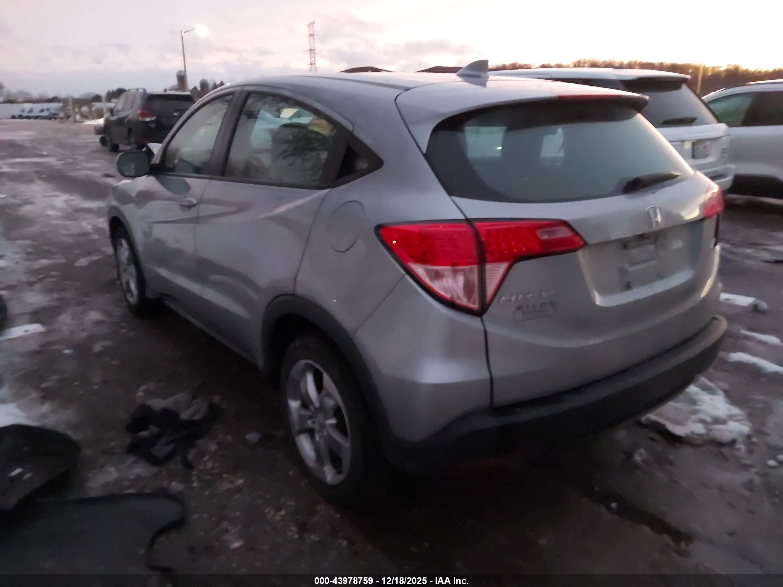 HONDA HR-V image 3