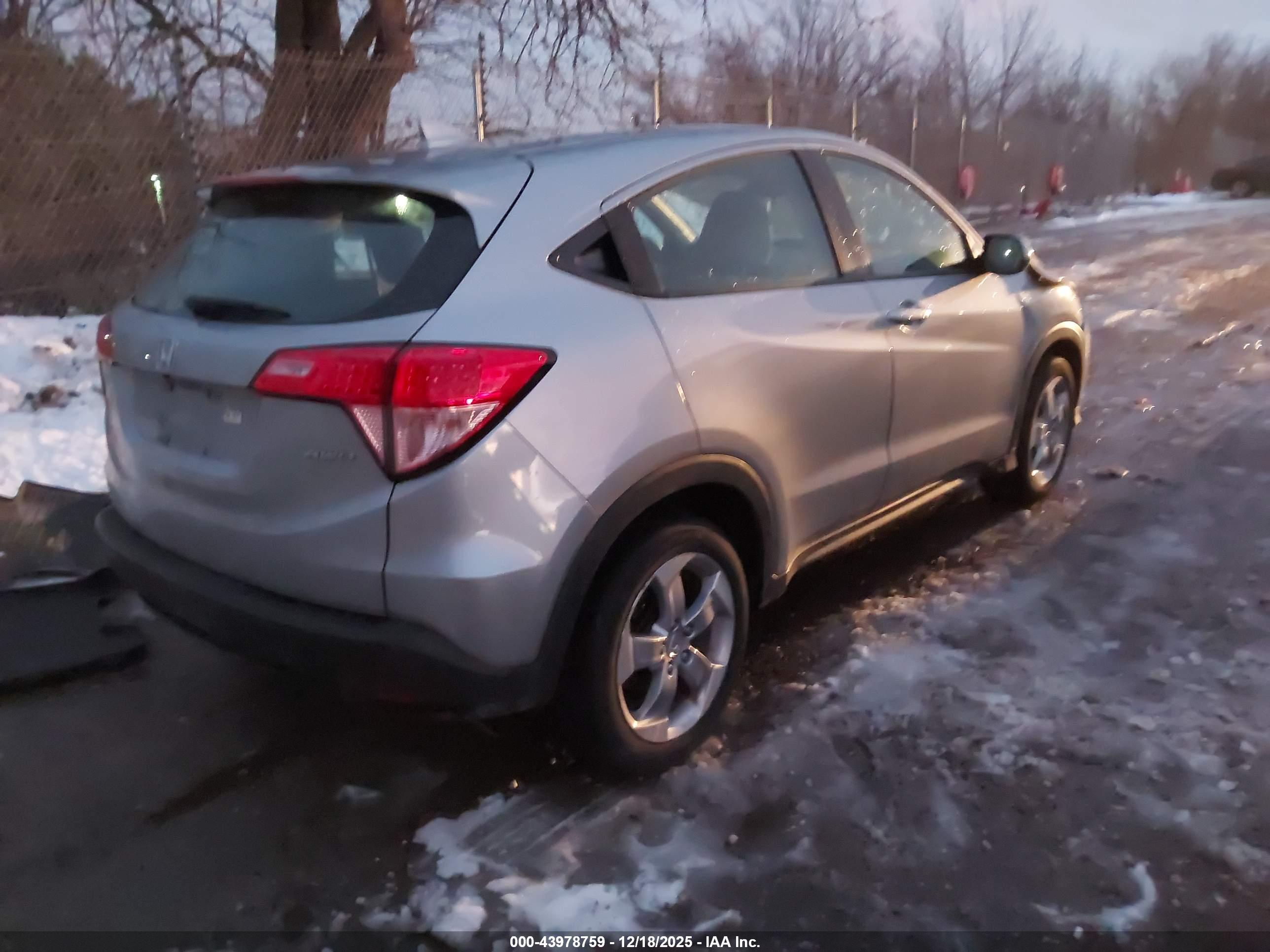 HONDA HR-V image 4