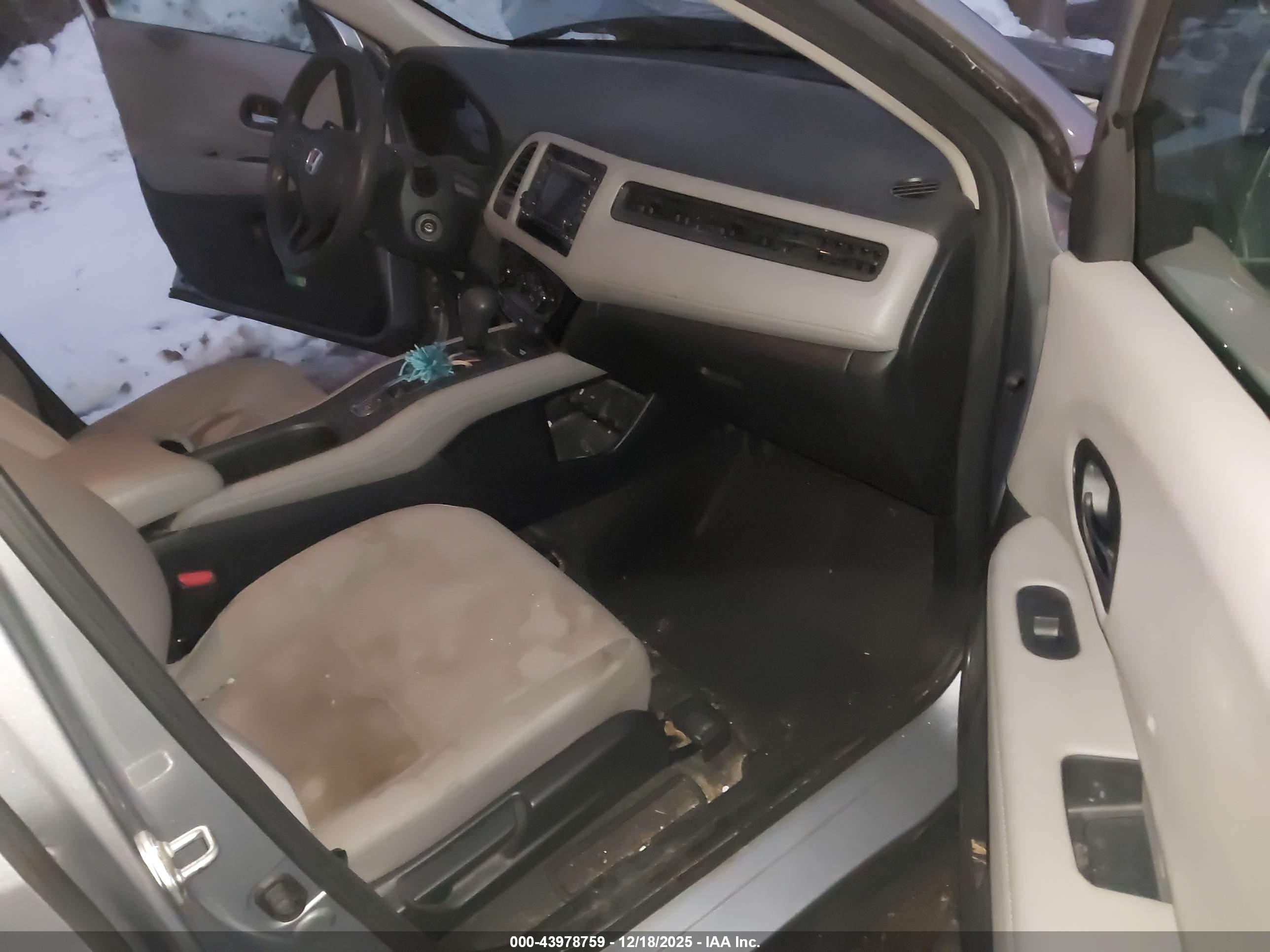 HONDA HR-V image 5