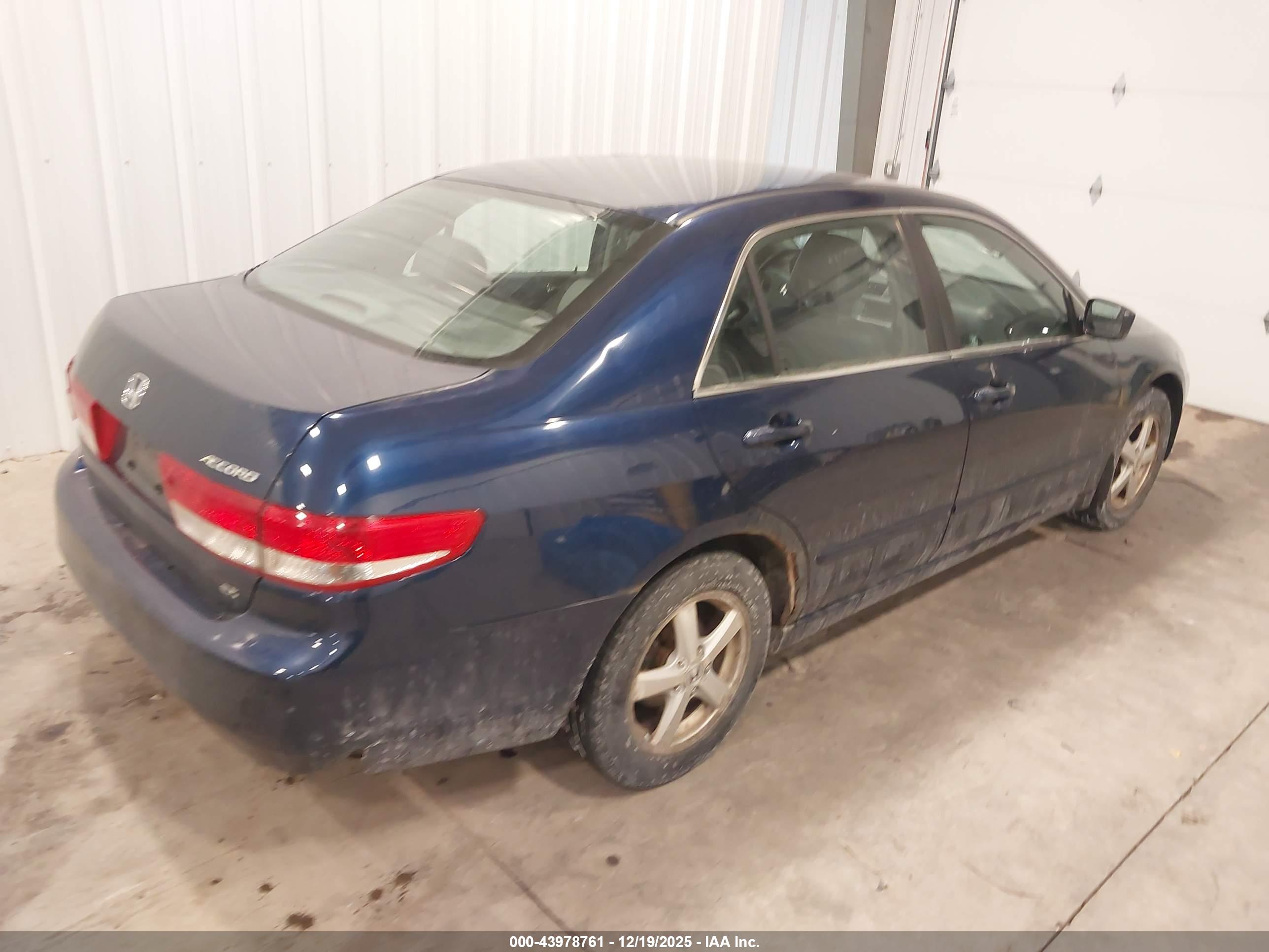 HONDA ACCORD image 4