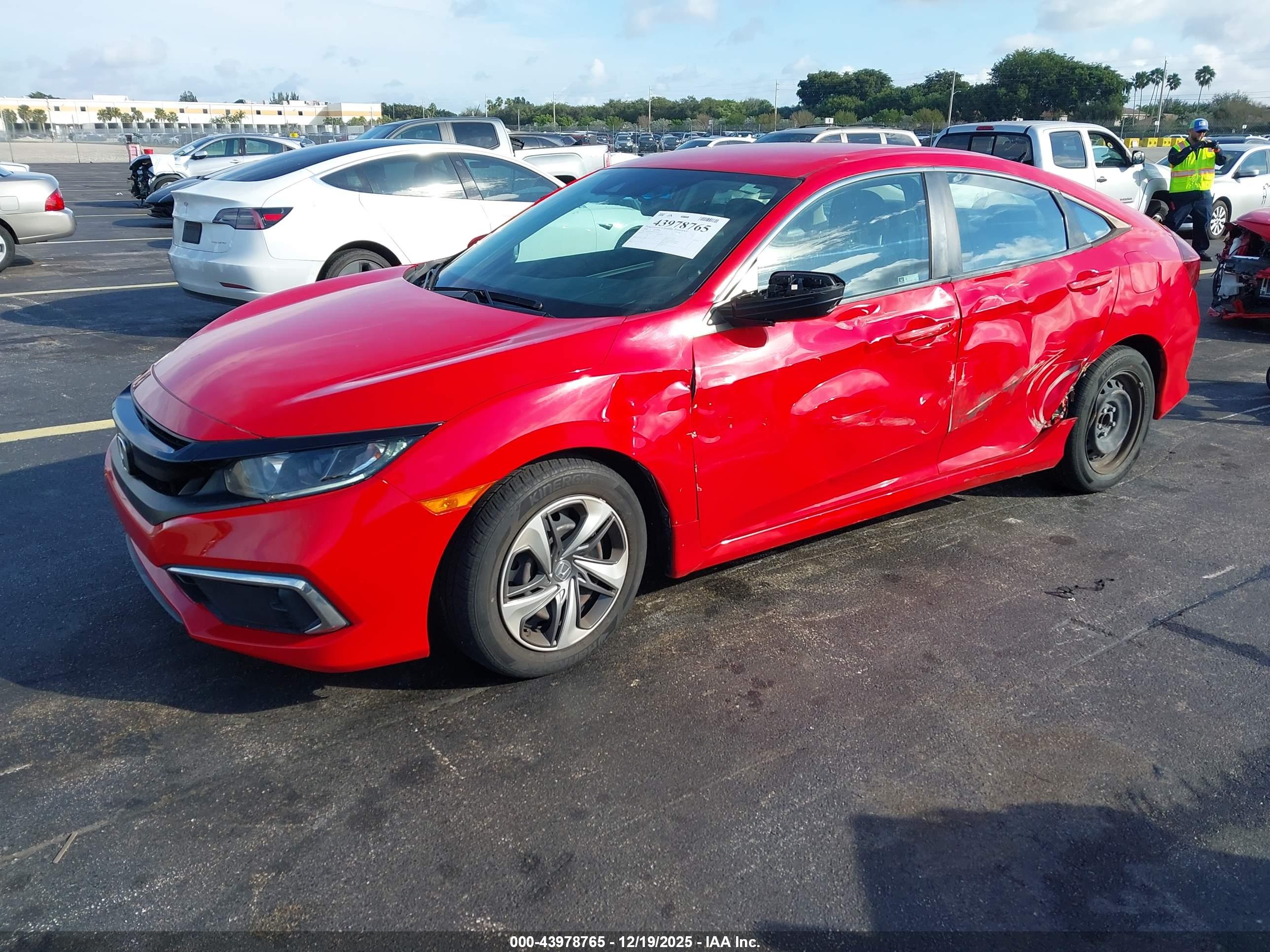 HONDA CIVIC image 2