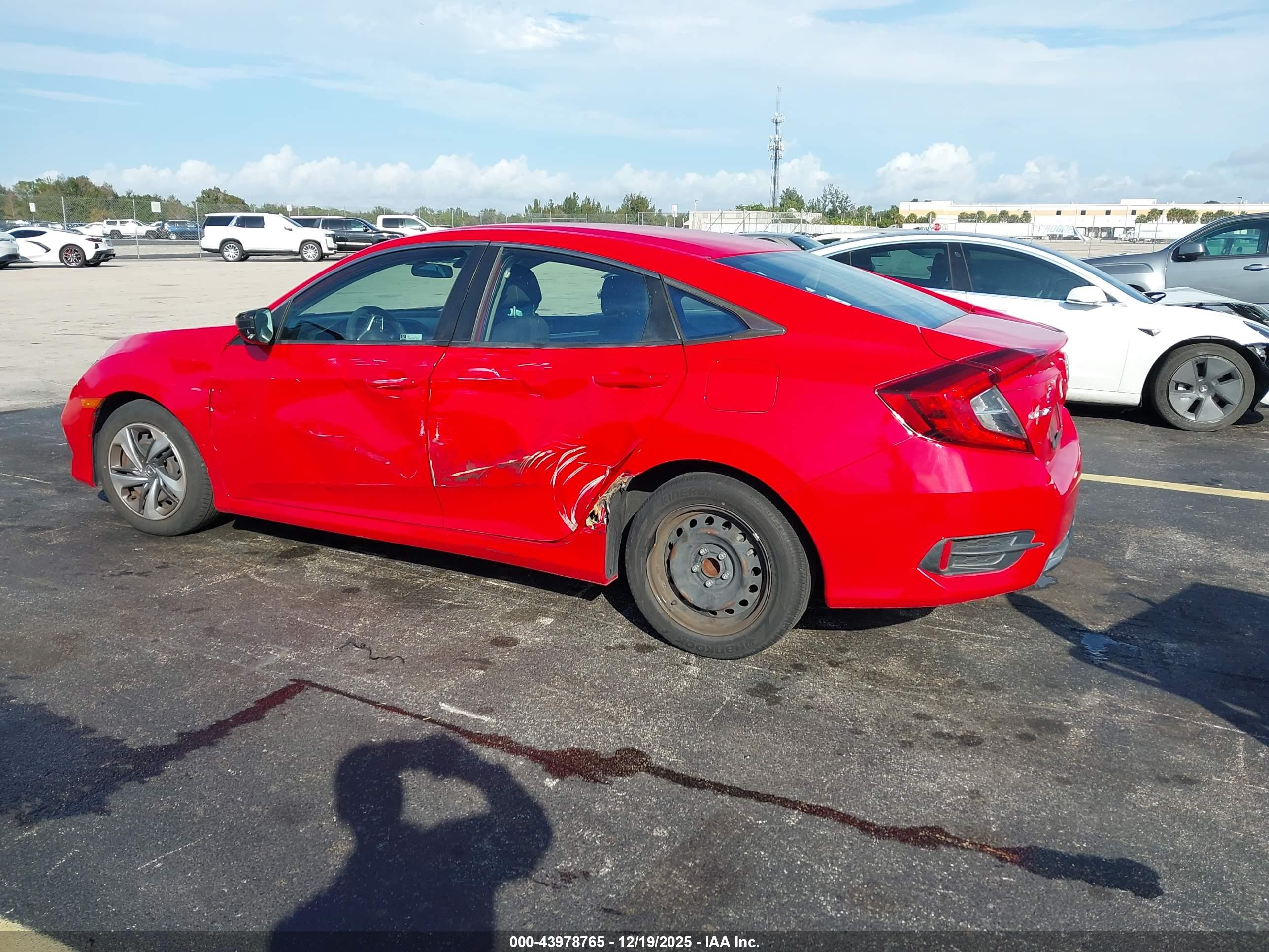 HONDA CIVIC image 3