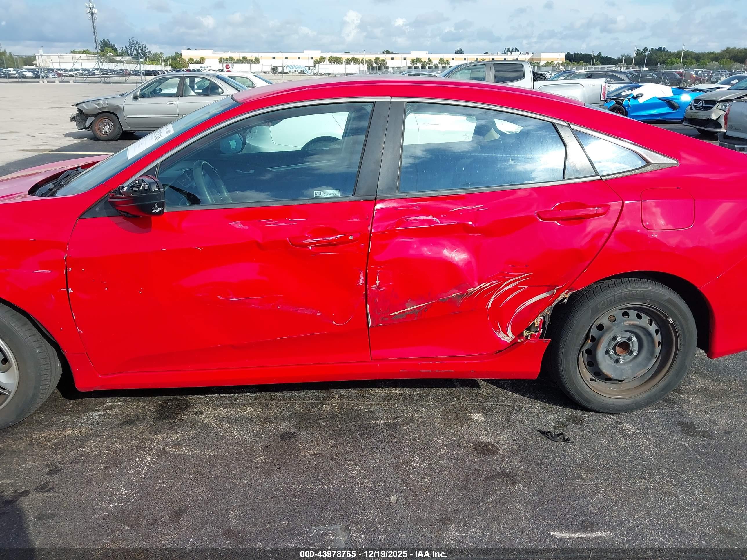 HONDA CIVIC image 6