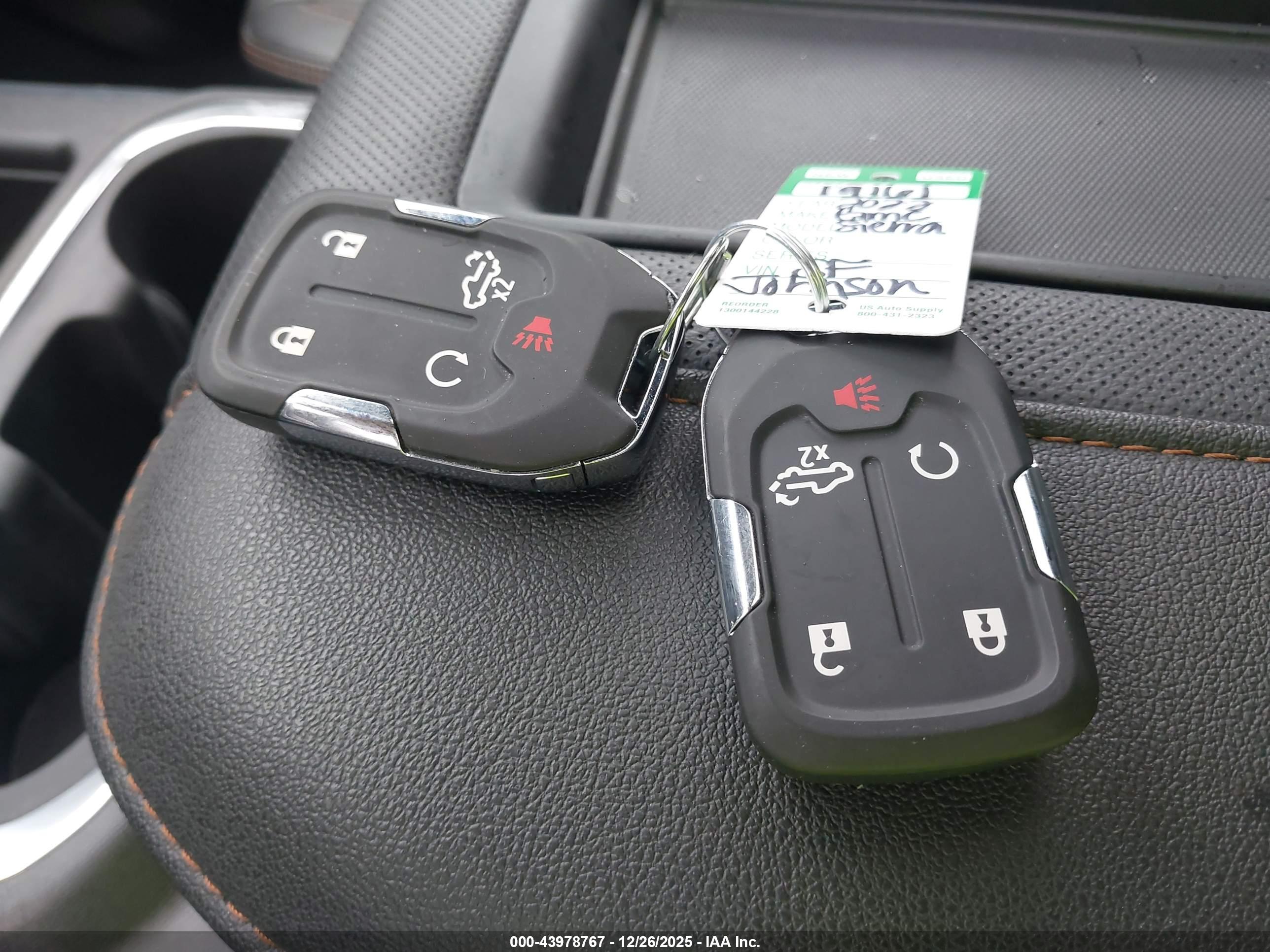 GMC SIERRA image 11