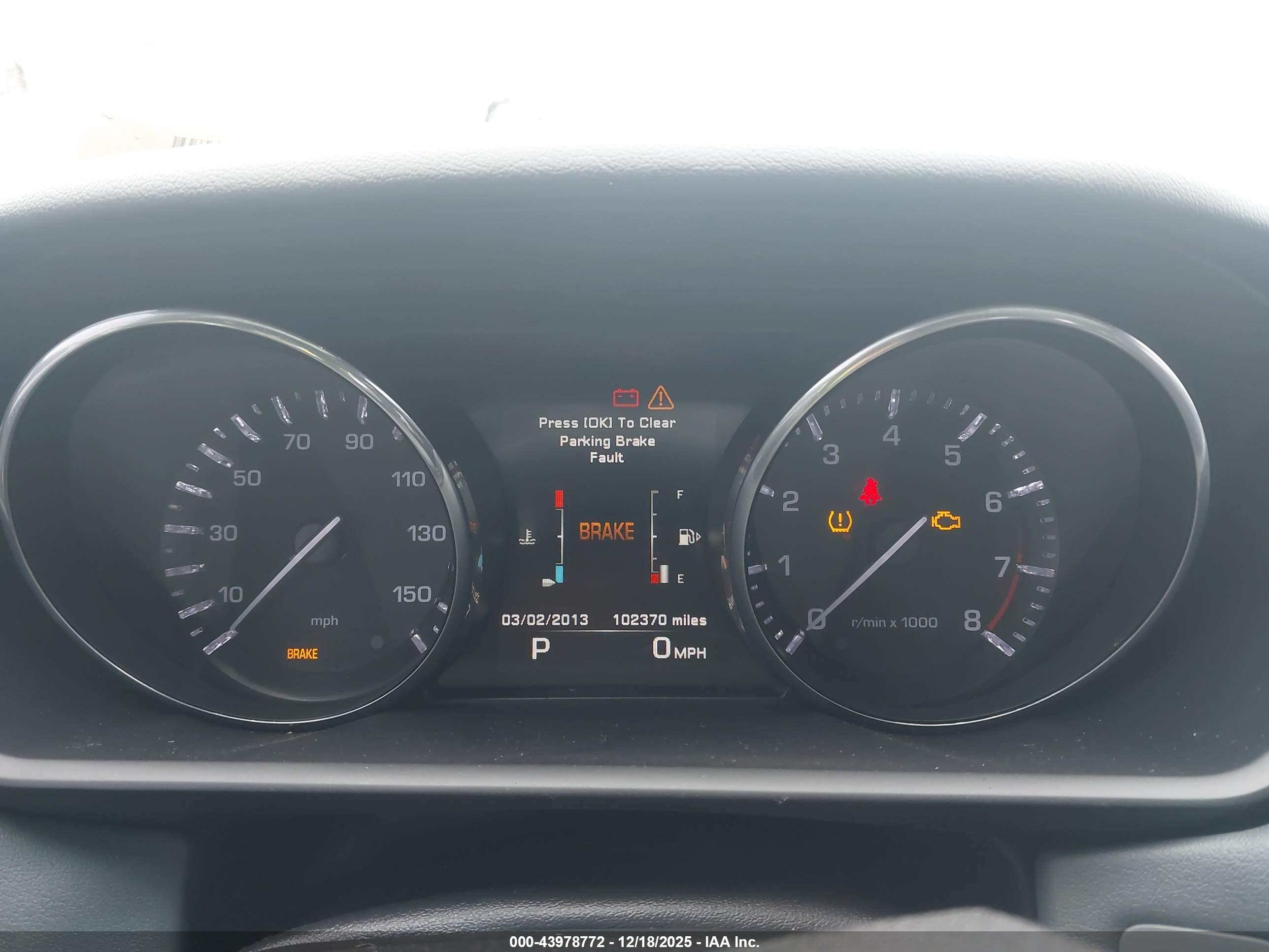 LAND ROVER image 7