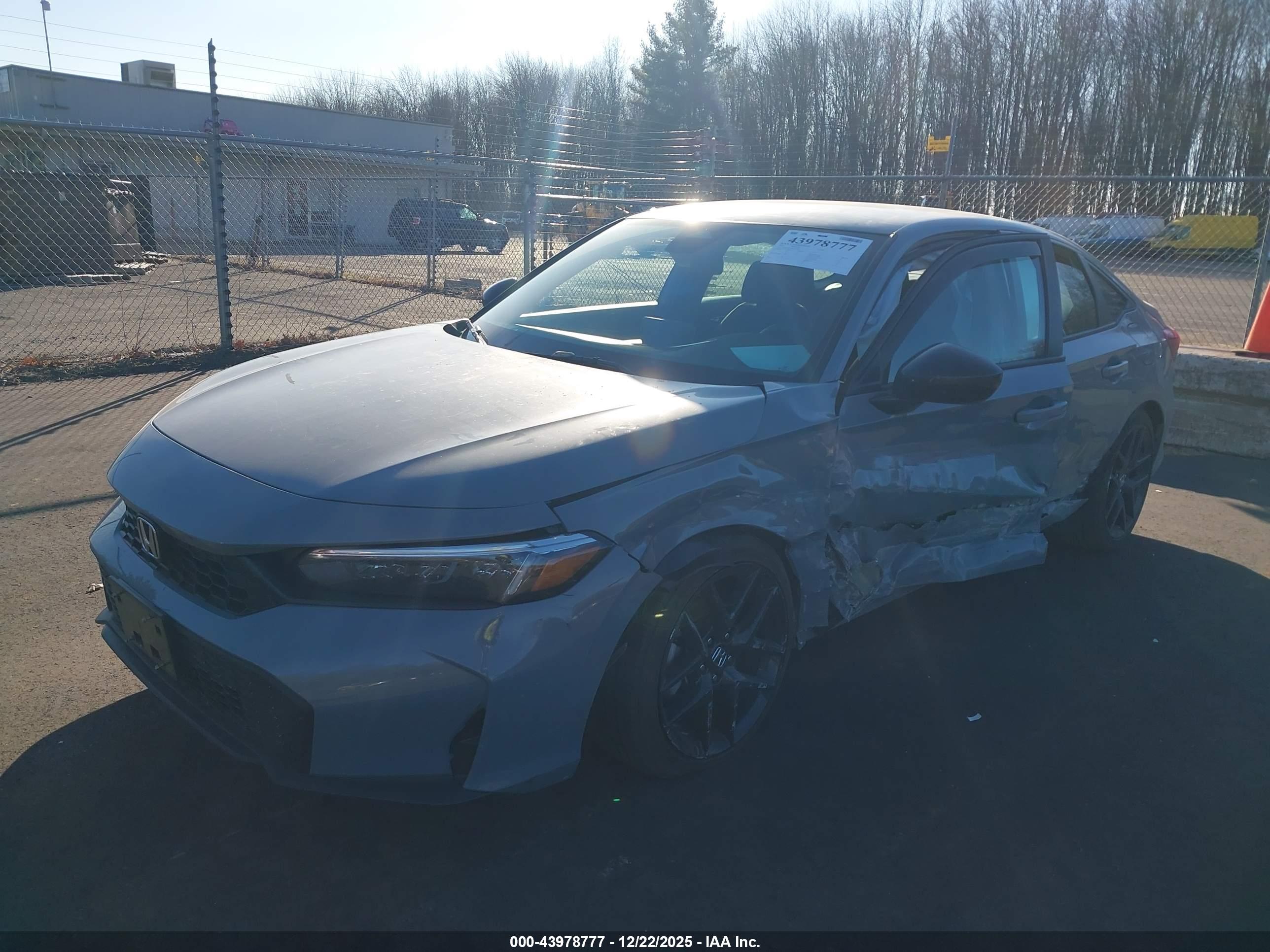 HONDA CIVIC image 2
