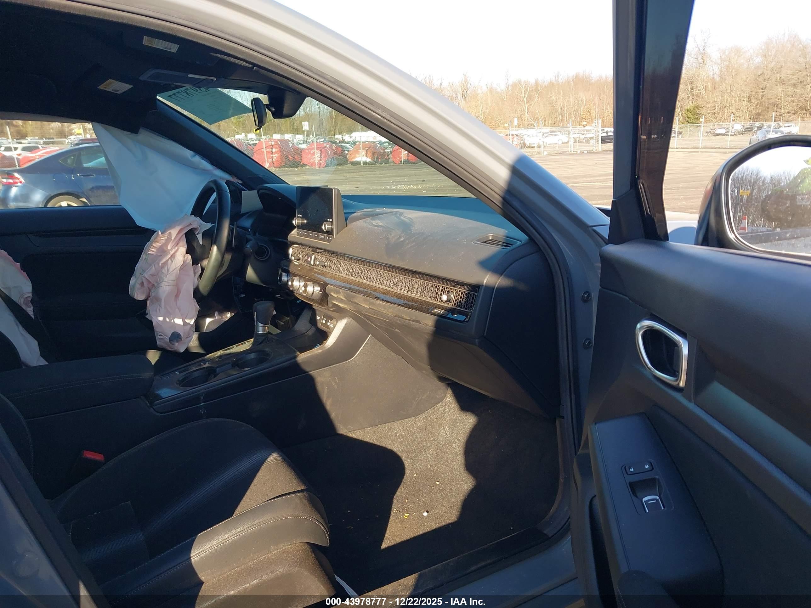 HONDA CIVIC image 5