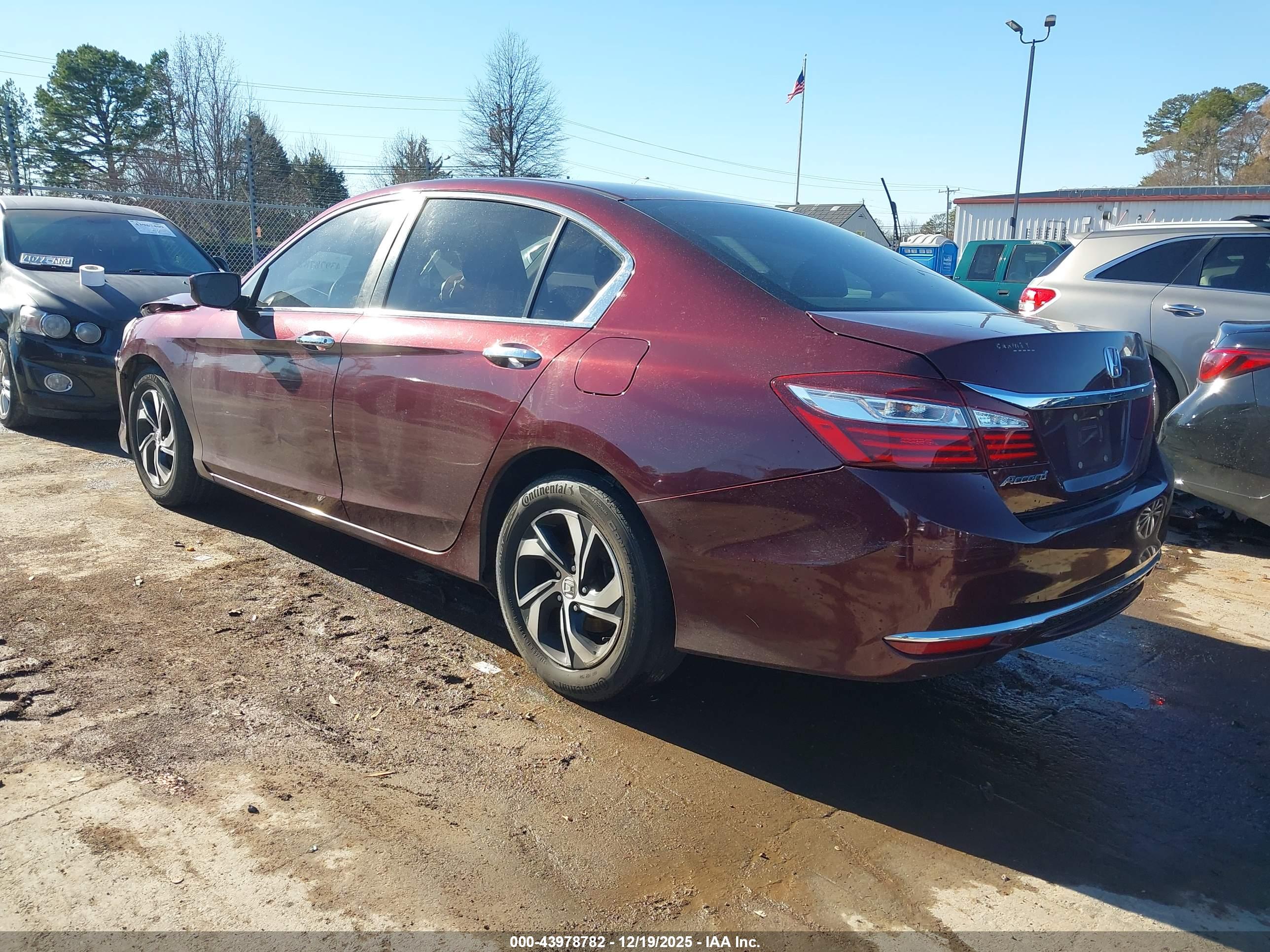 HONDA ACCORD image 3