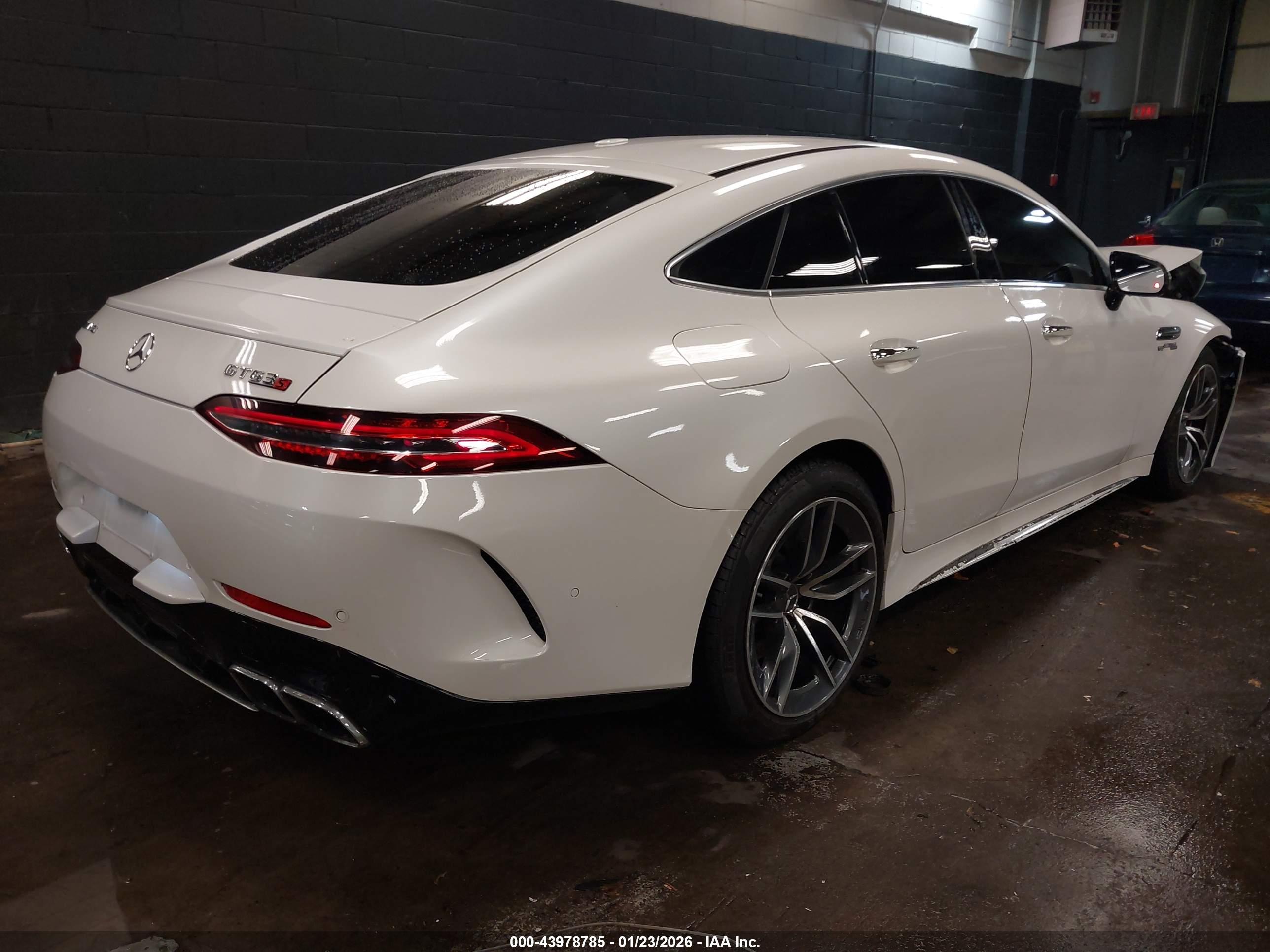 MERCEDES-BENZ AMG image 4