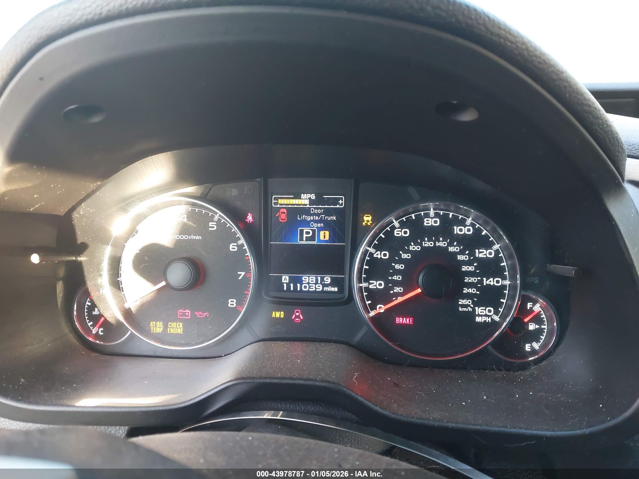 SUBARU OUTBACK image 7