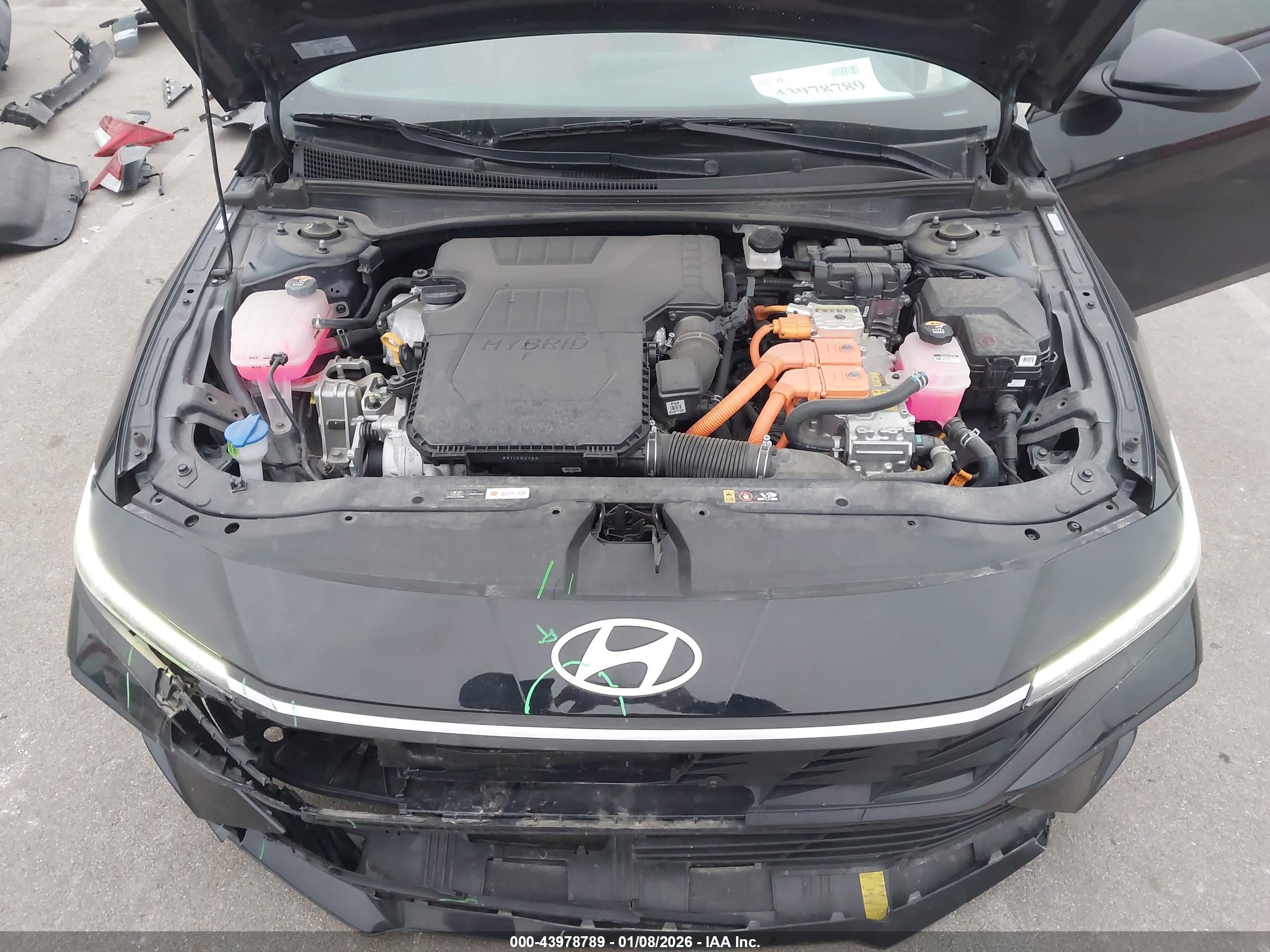 HYUNDAI ELANTRA image 10