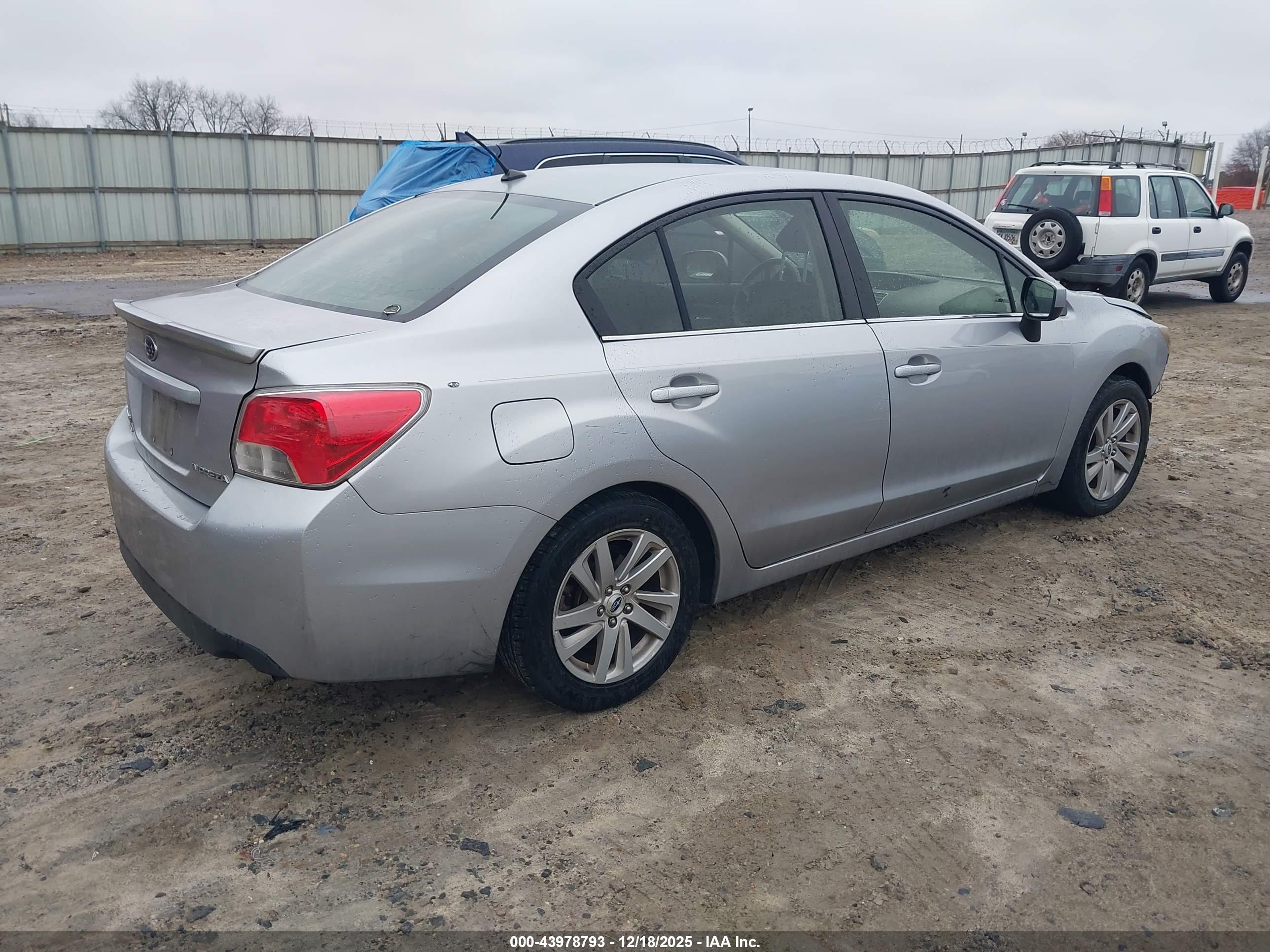 SUBARU IMPREZA image 4