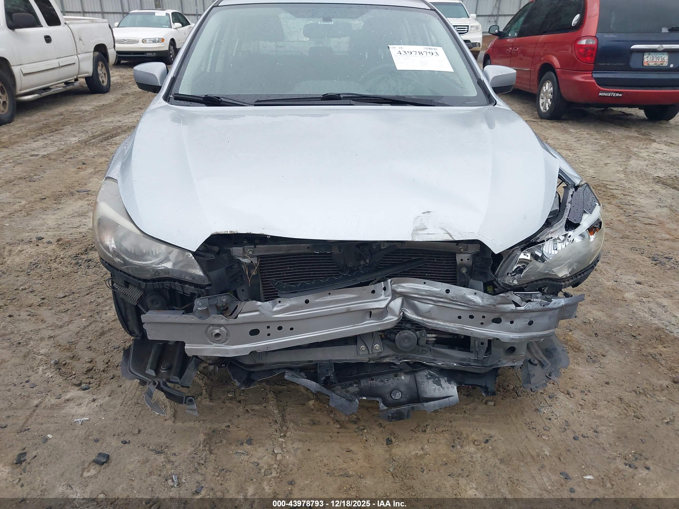 SUBARU IMPREZA image 6