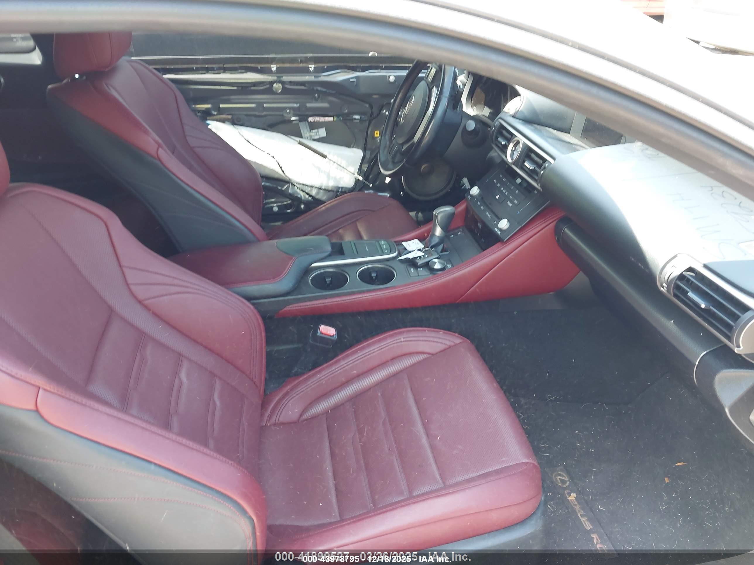 LEXUS RC image 5