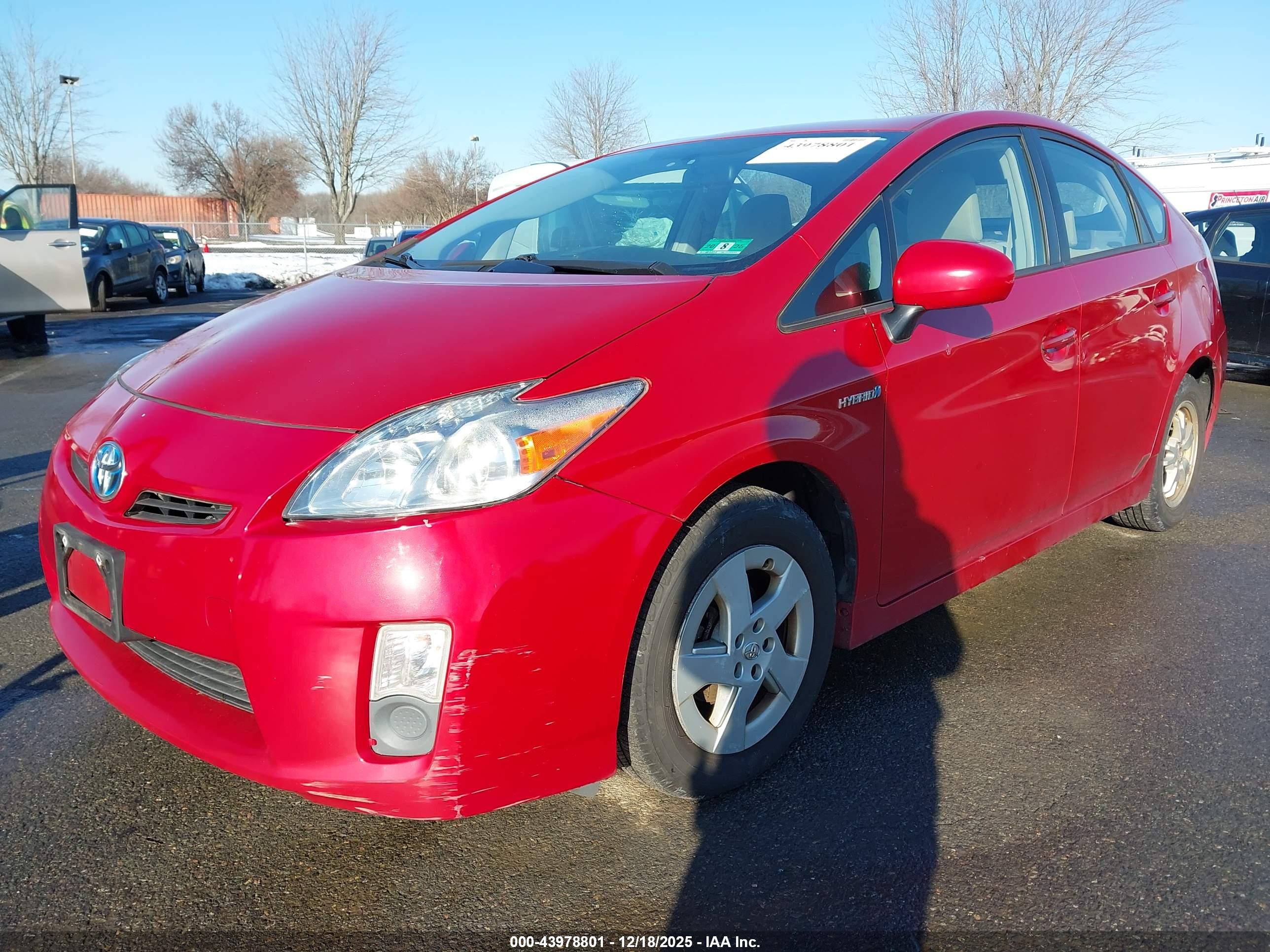 TOYOTA PRIUS image 2