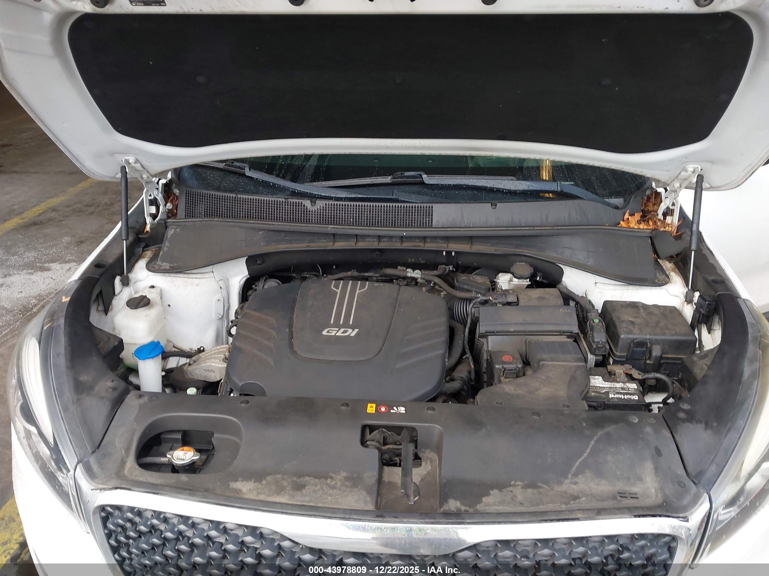 KIA SORENTO image 10