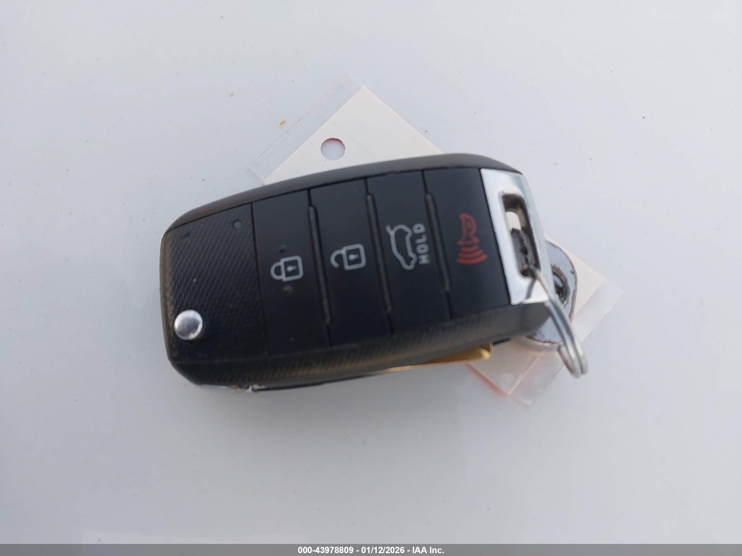 KIA SORENTO image 11
