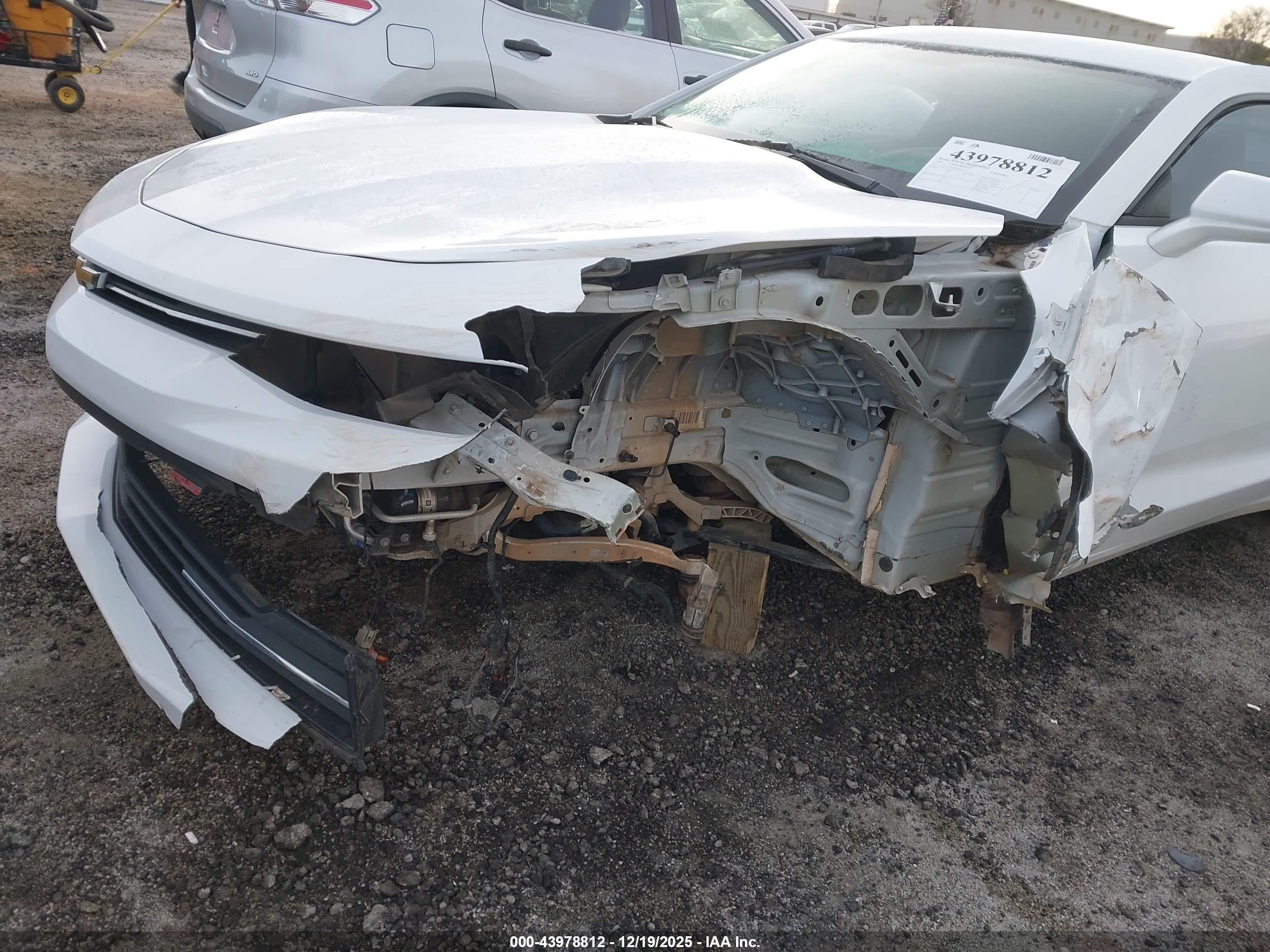 CHEVROLET CAMARO image 6