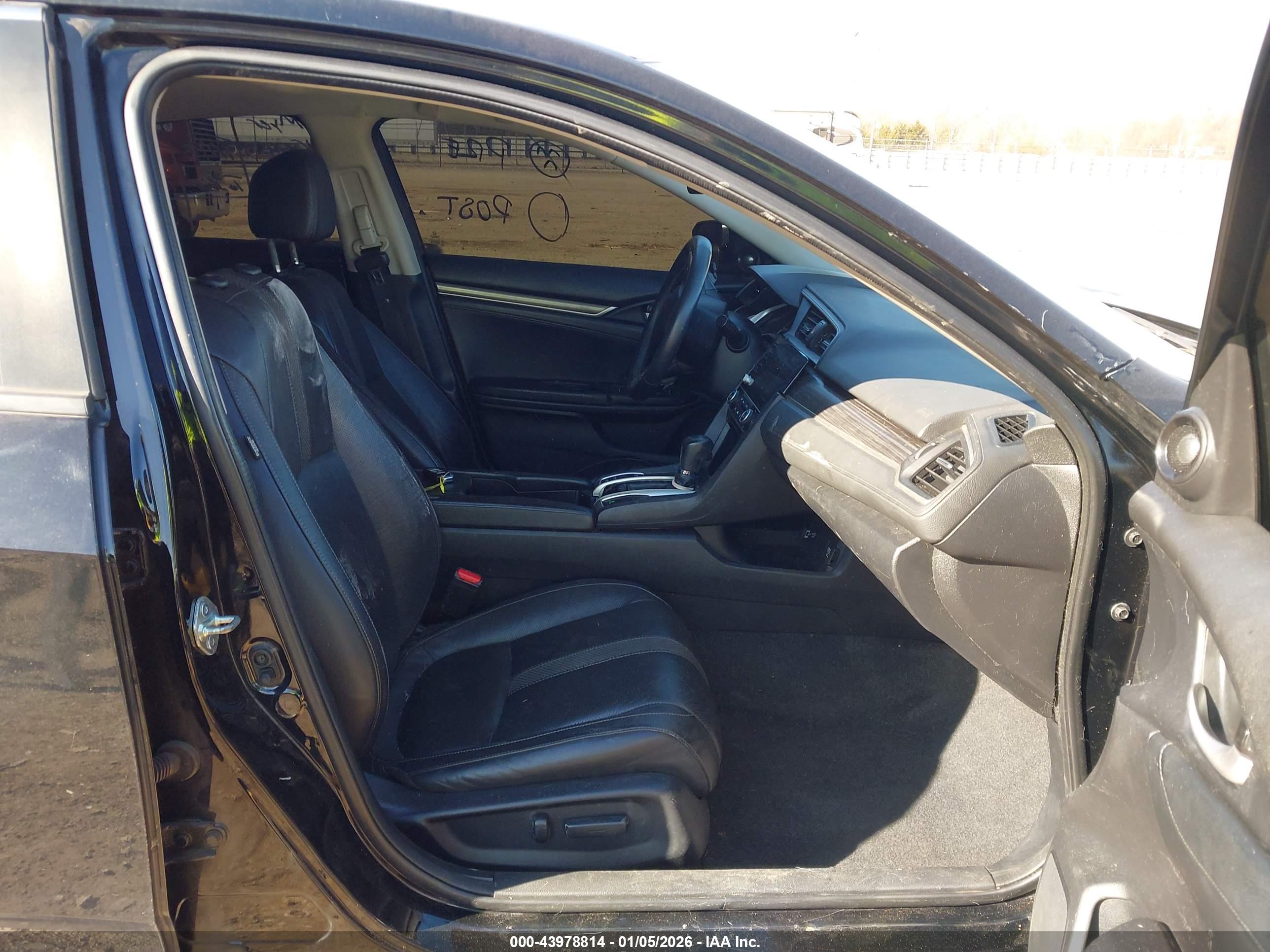 HONDA CIVIC image 5