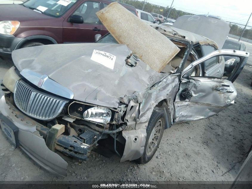 LINCOLN TOWN image 2
