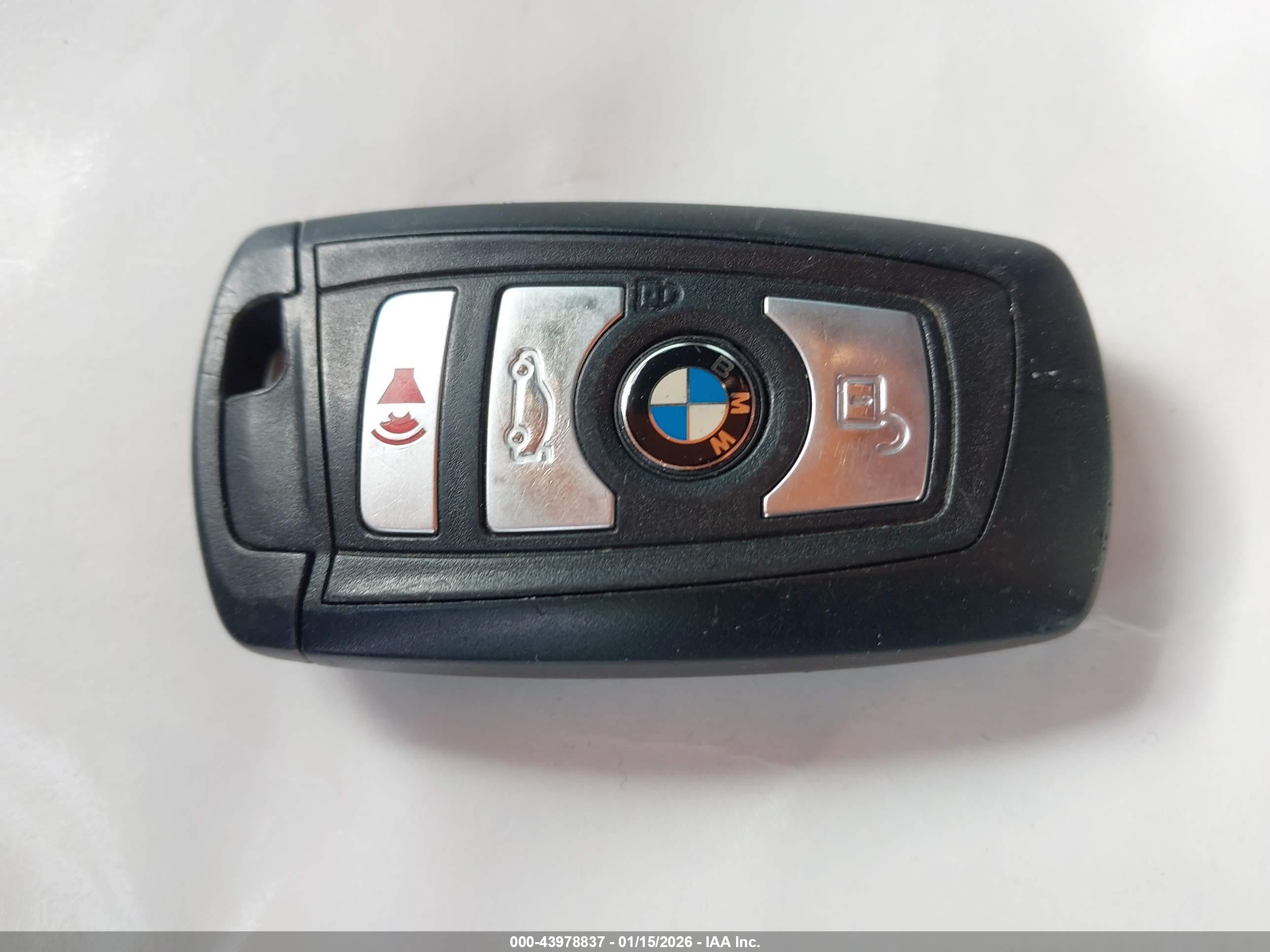 BMW 528I image 11
