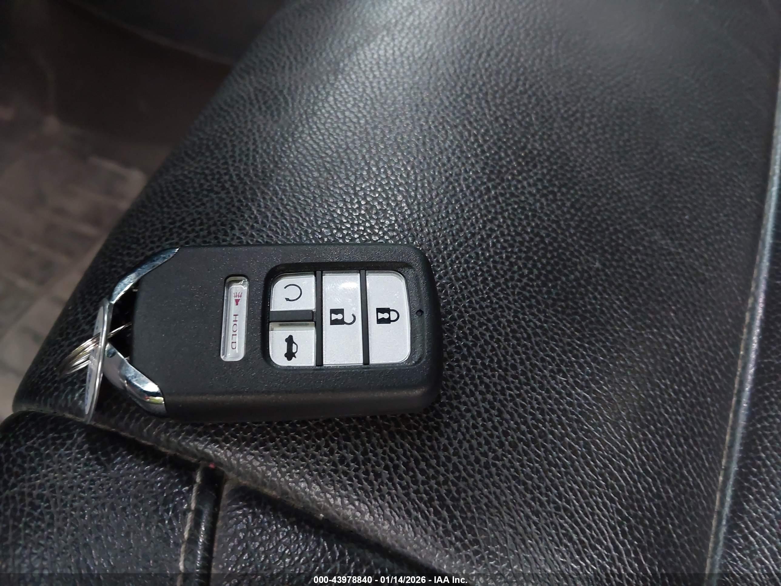 HONDA PILOT image 11