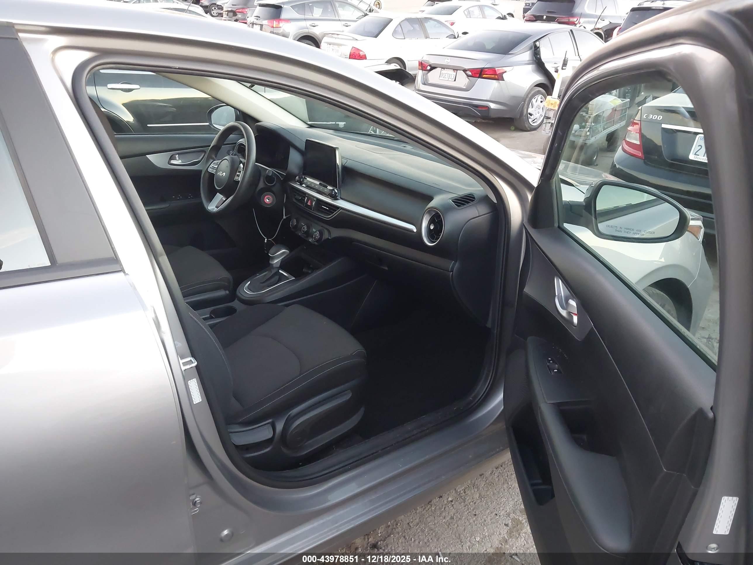 KIA FORTE image 5