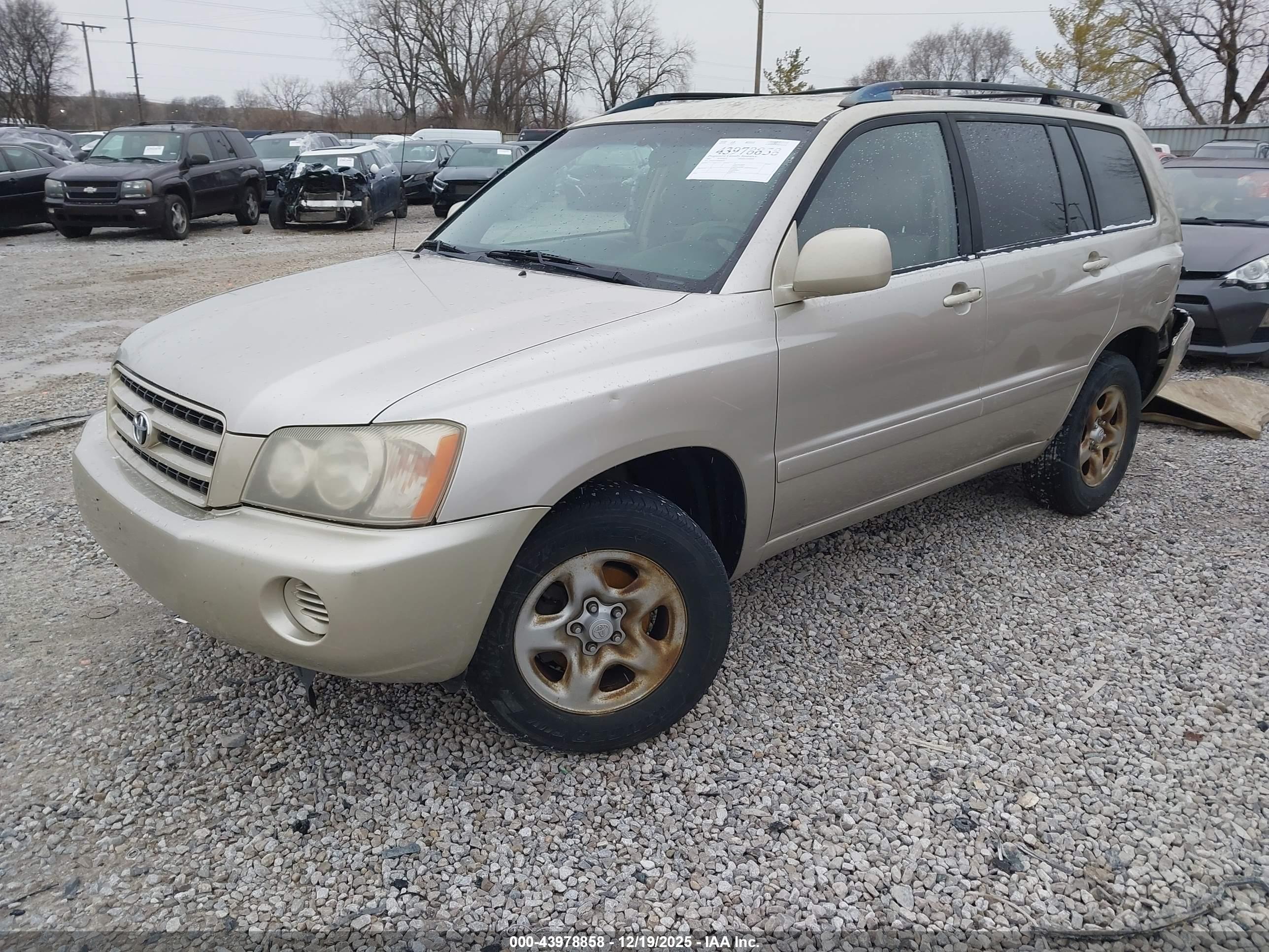 TOYOTA HIGHLANDER image 2