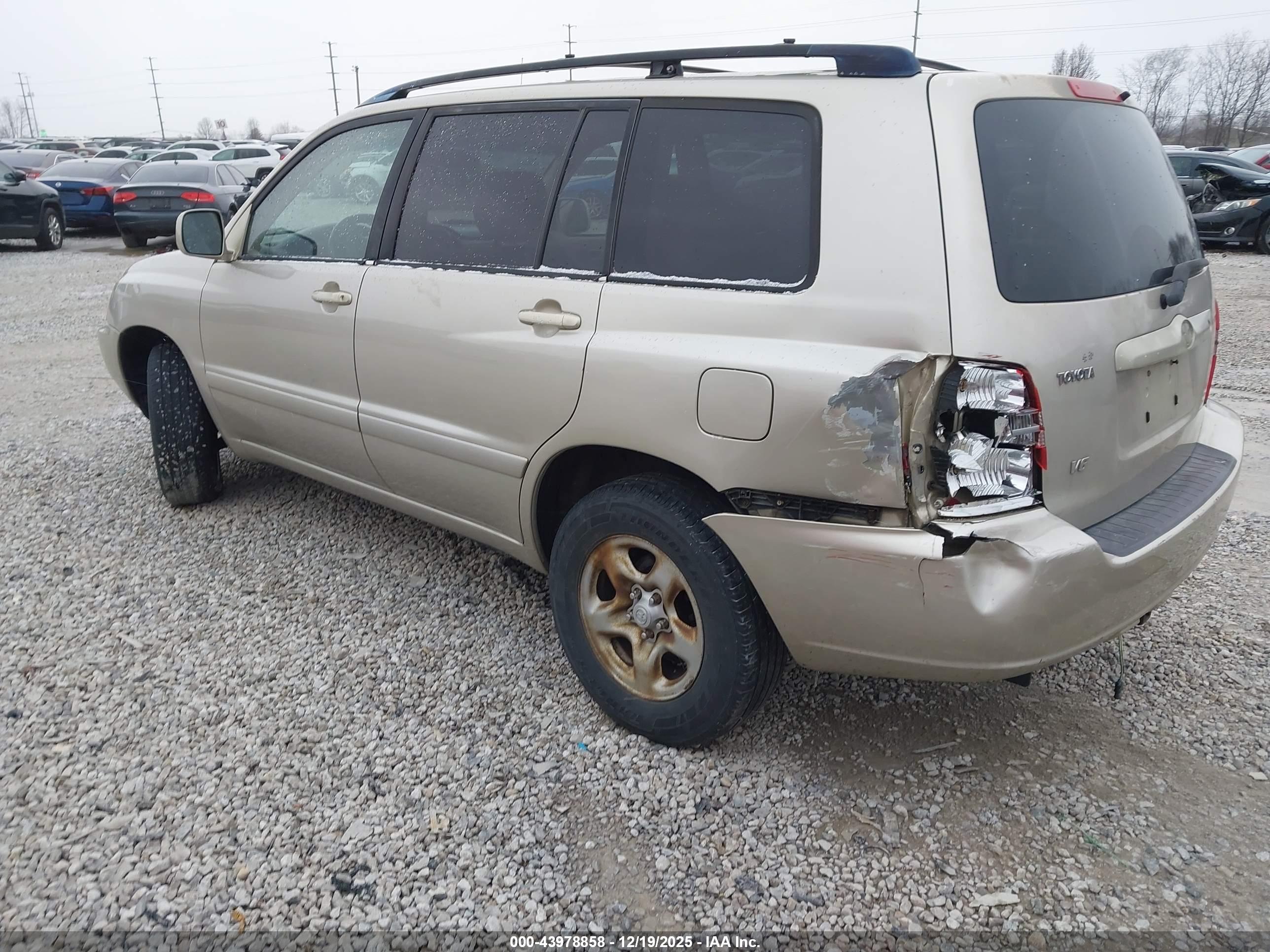 TOYOTA HIGHLANDER image 3