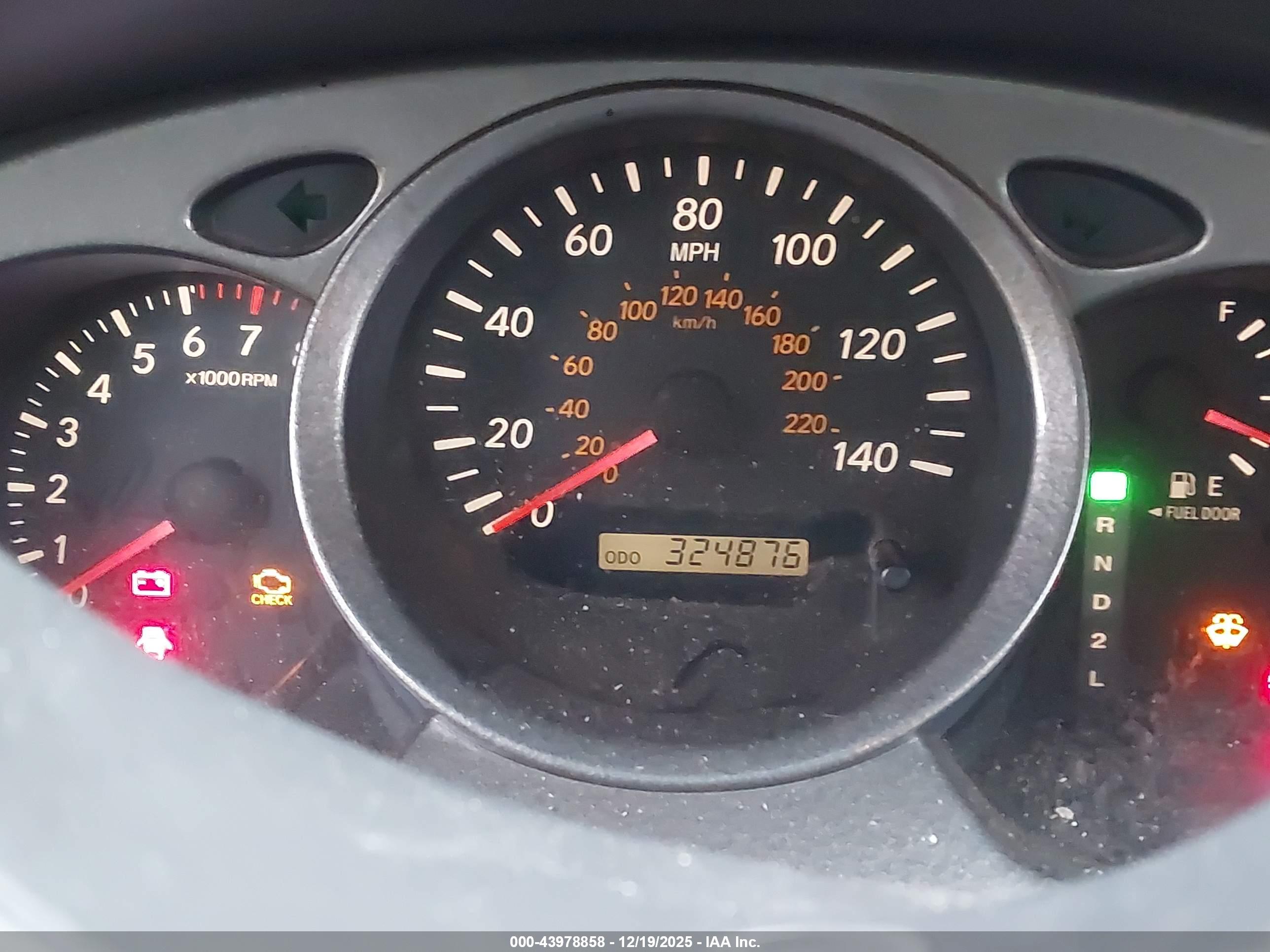 TOYOTA HIGHLANDER image 7