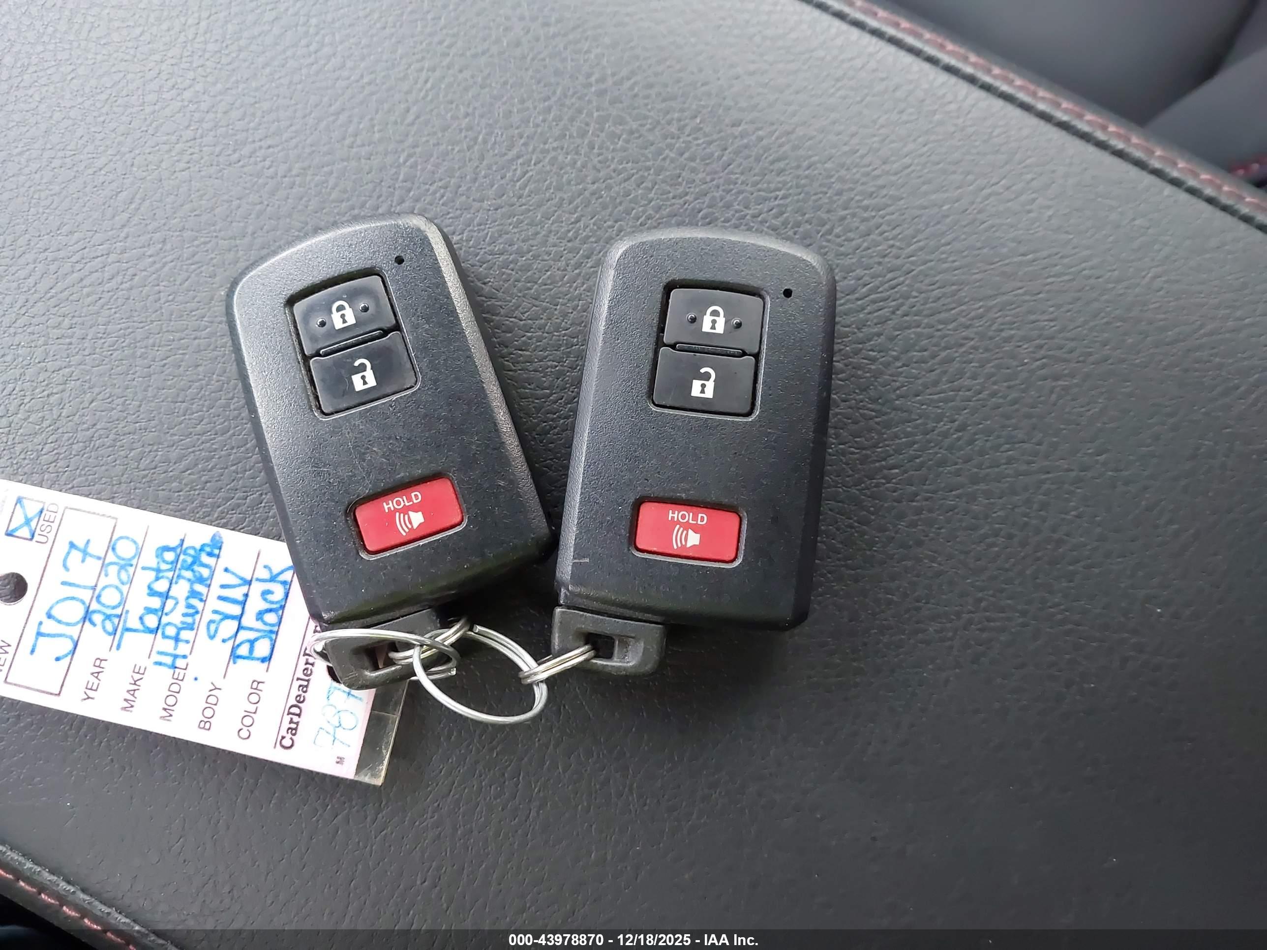 TOYOTA 4RUNNER image 11