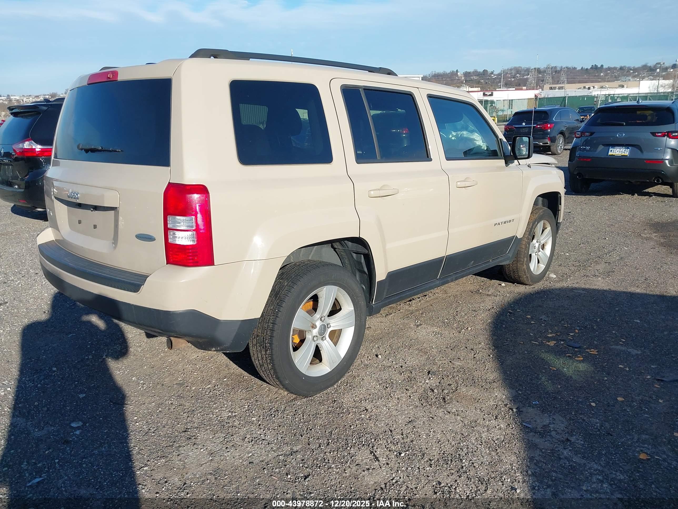 JEEP PATRIOT image 4