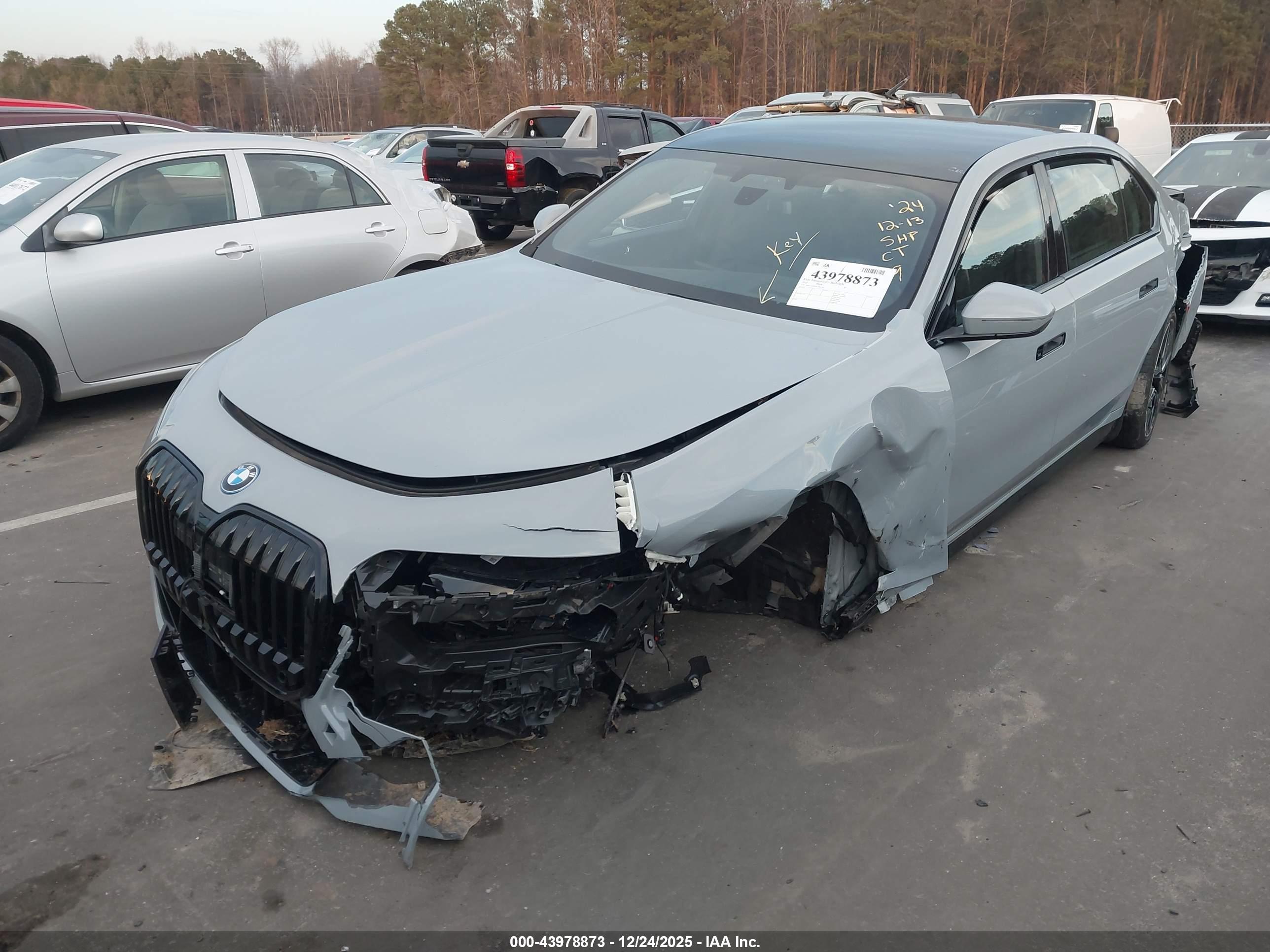 BMW I7 image 2