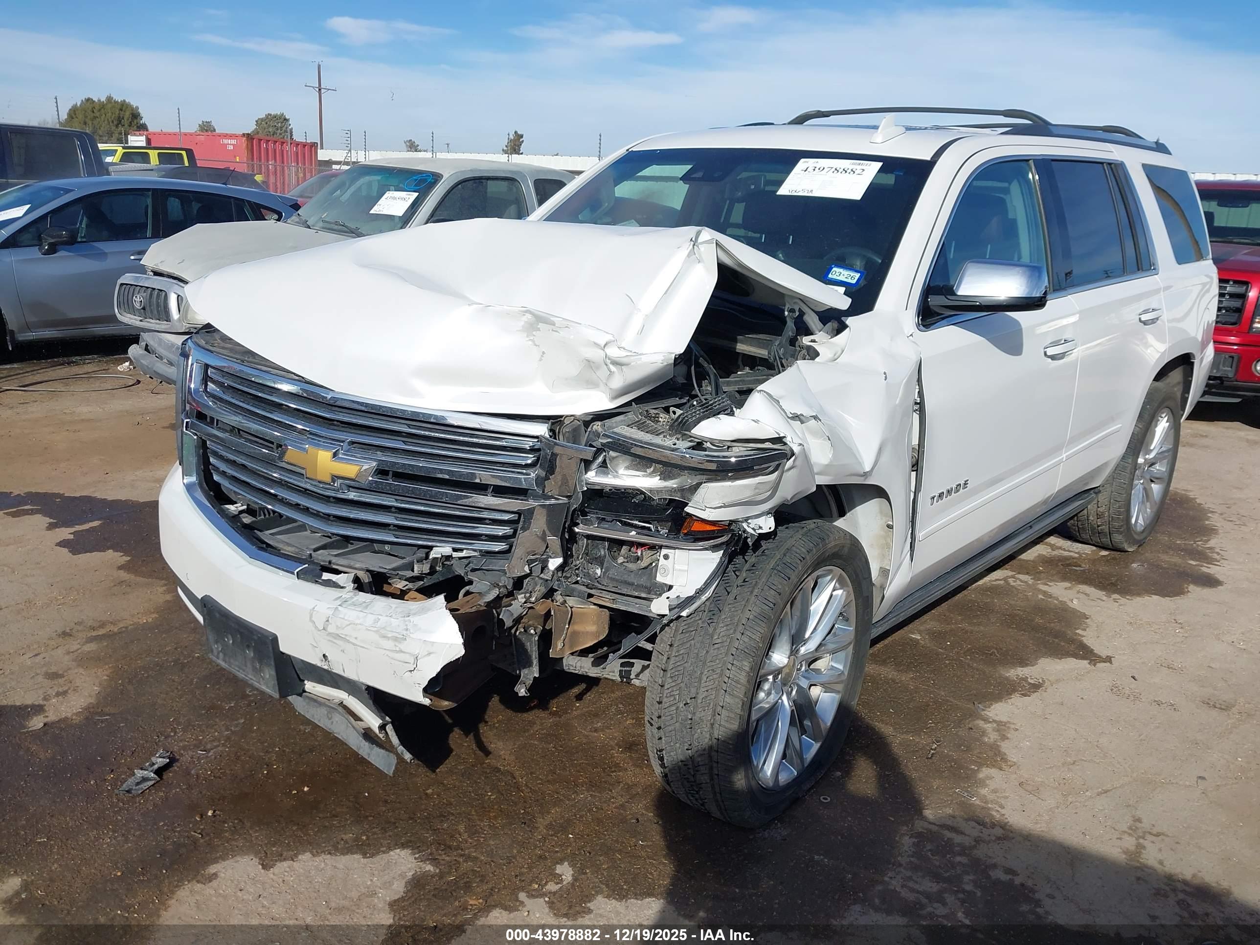 CHEVROLET TAHOE image 2