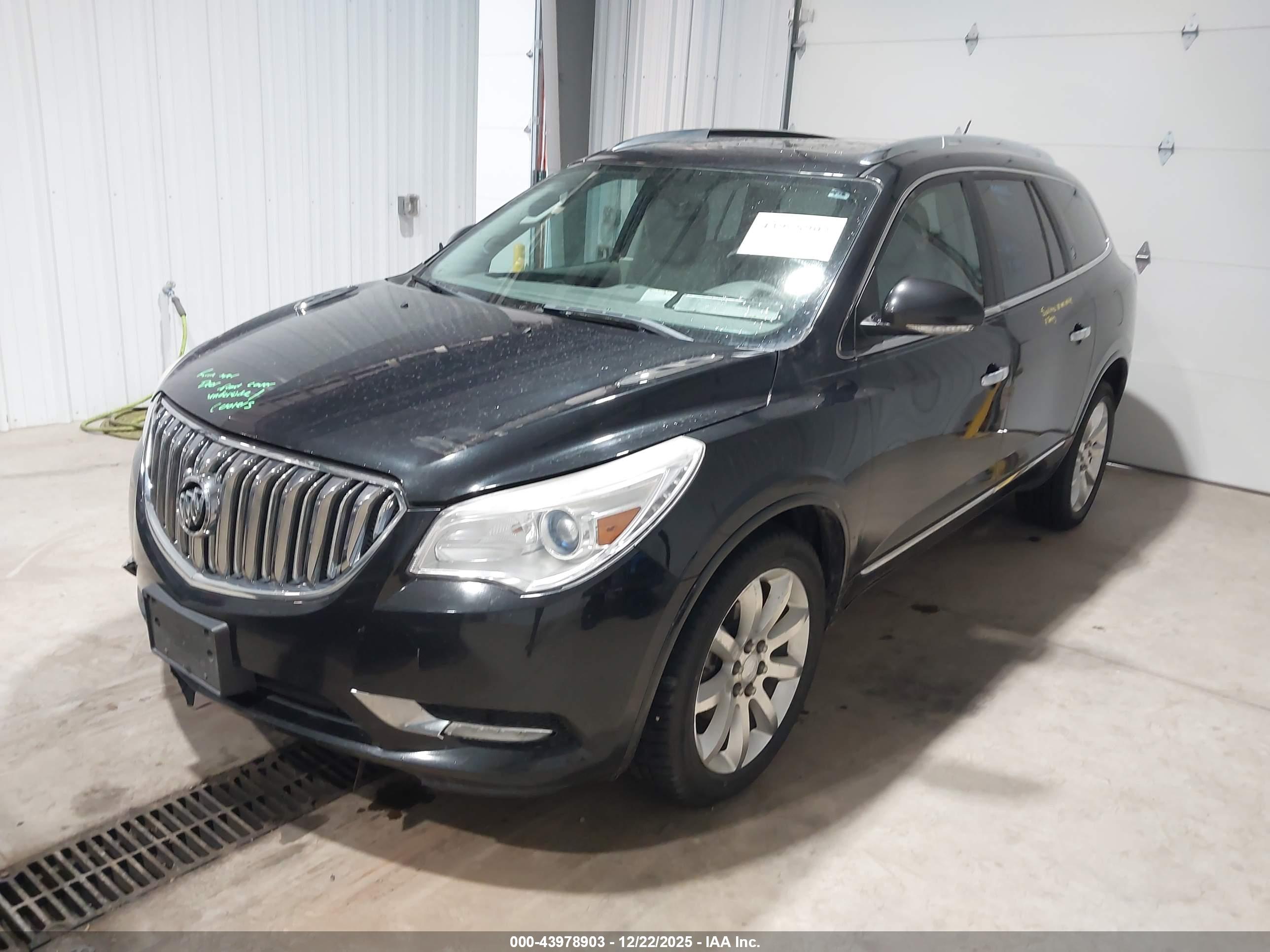 BUICK ENCLAVE image 2