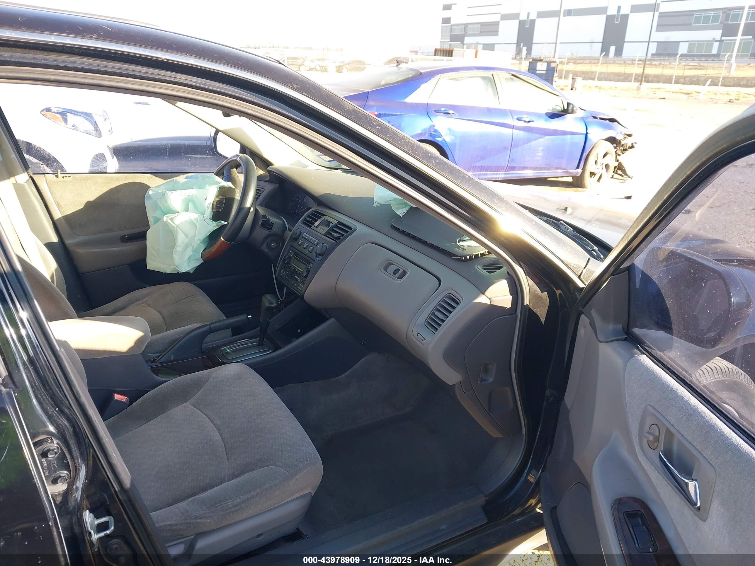 HONDA ACCORD image 5