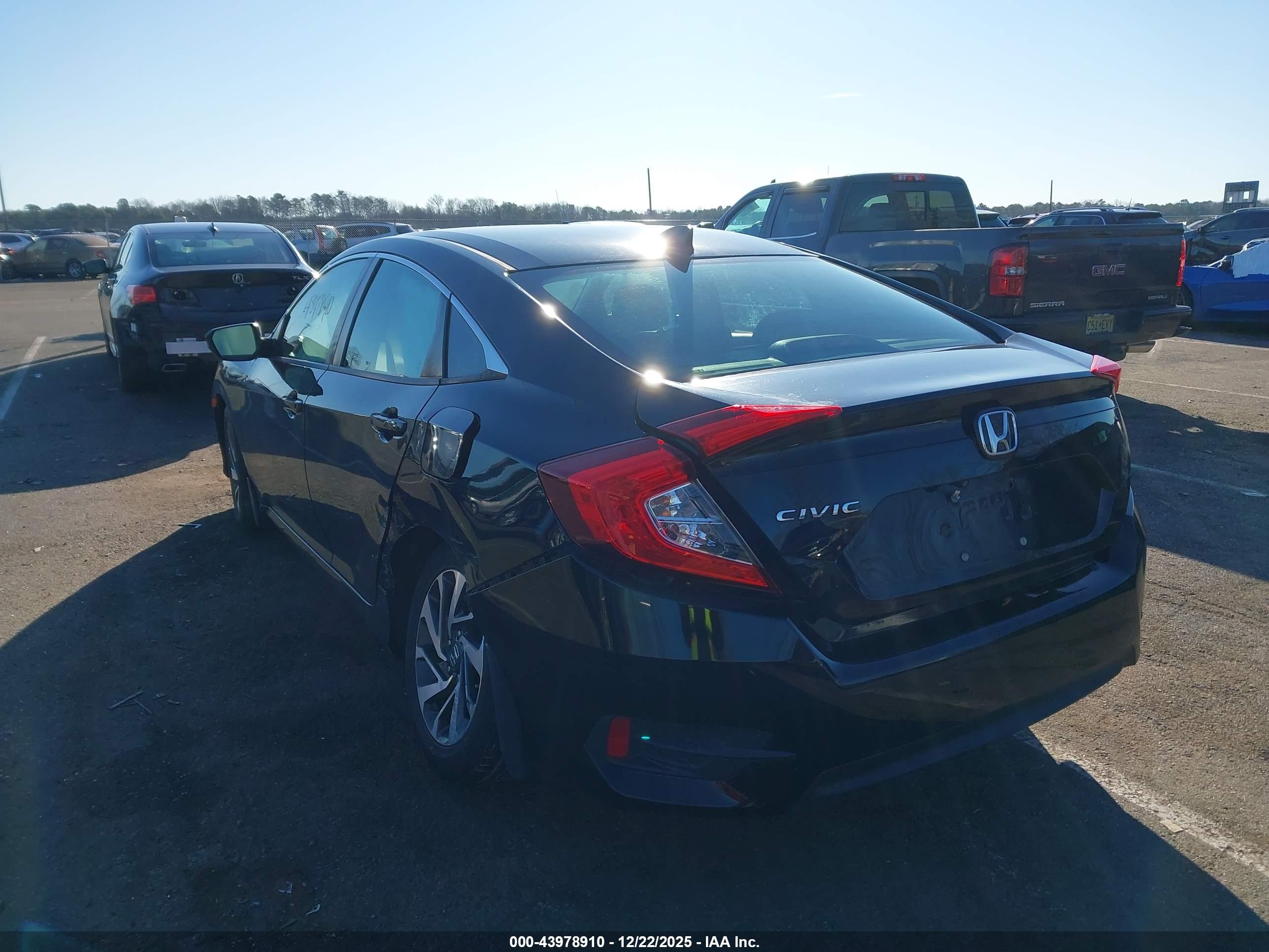 HONDA CIVIC image 3